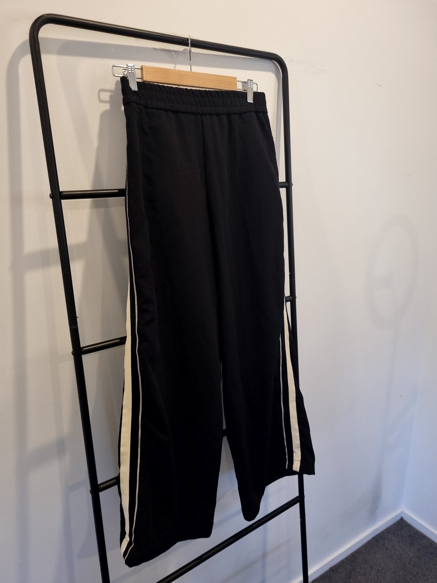 Zara Pants - Size M