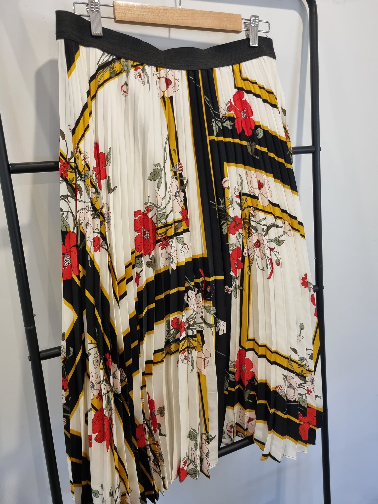 Ava & Aiden Skirt - Size L