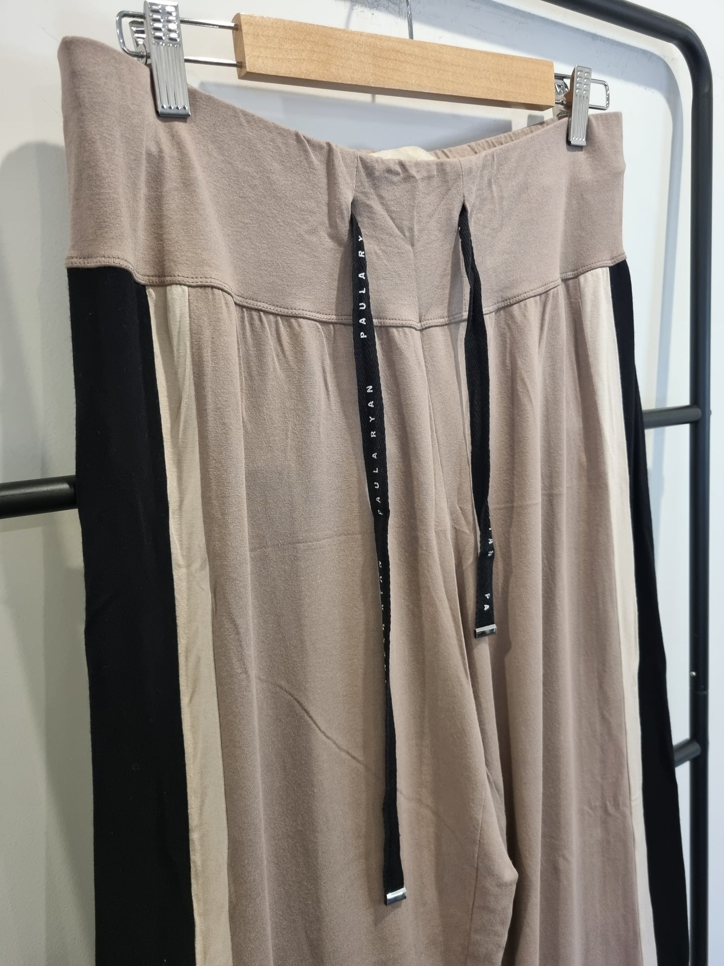 Paula Ryan Pants - Size L