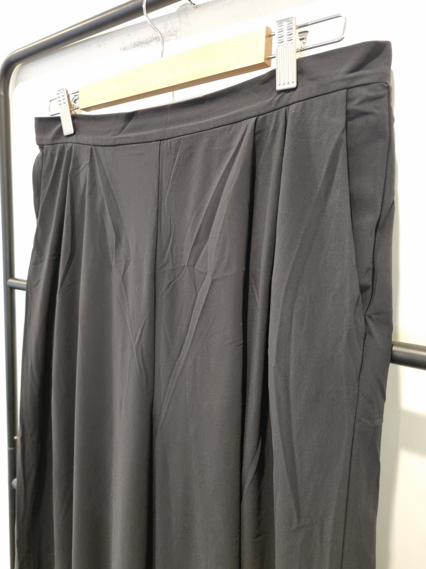 Paula Ryan Culottes - Size L