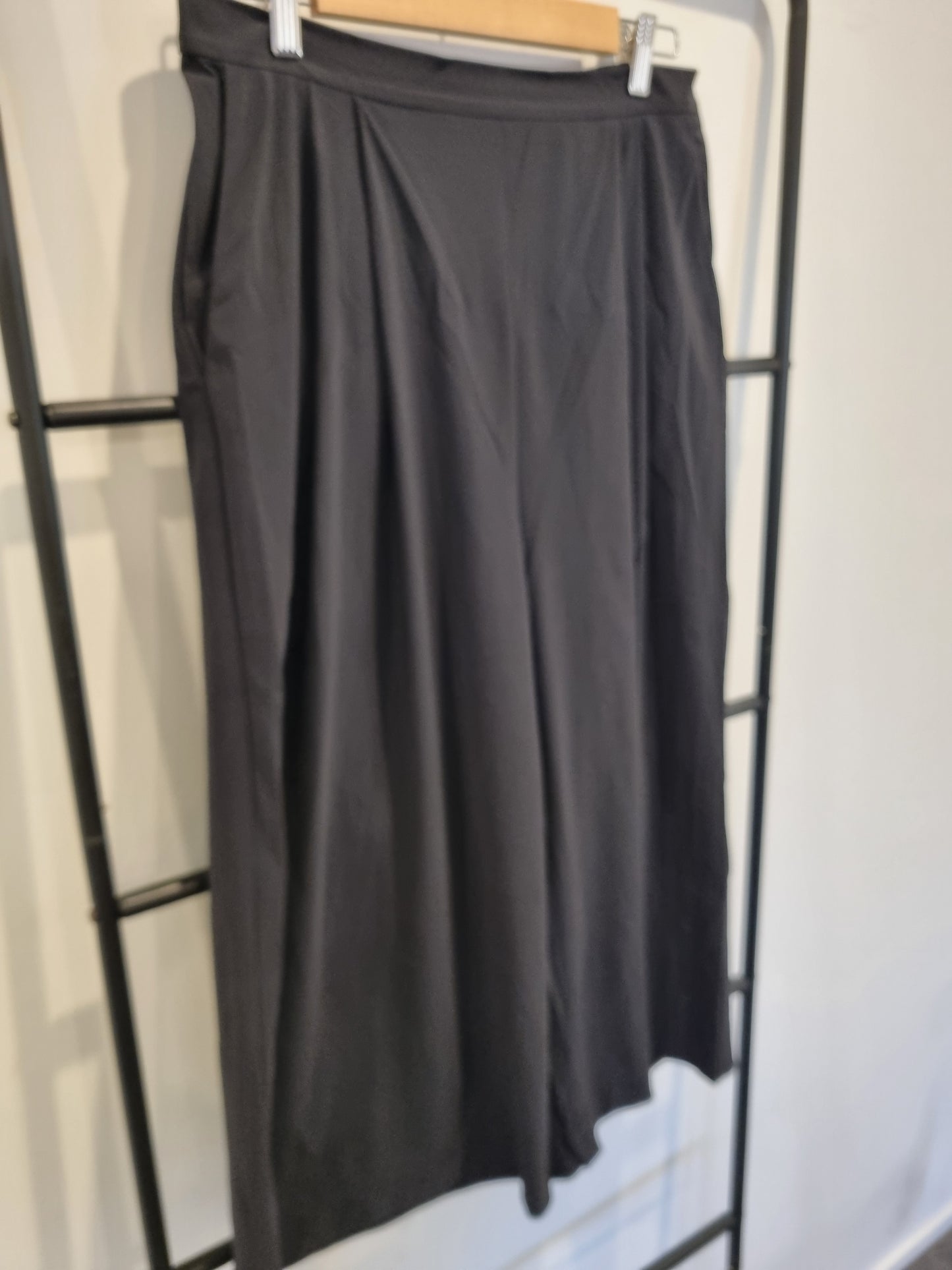 Paula Ryan Culottes - Size L