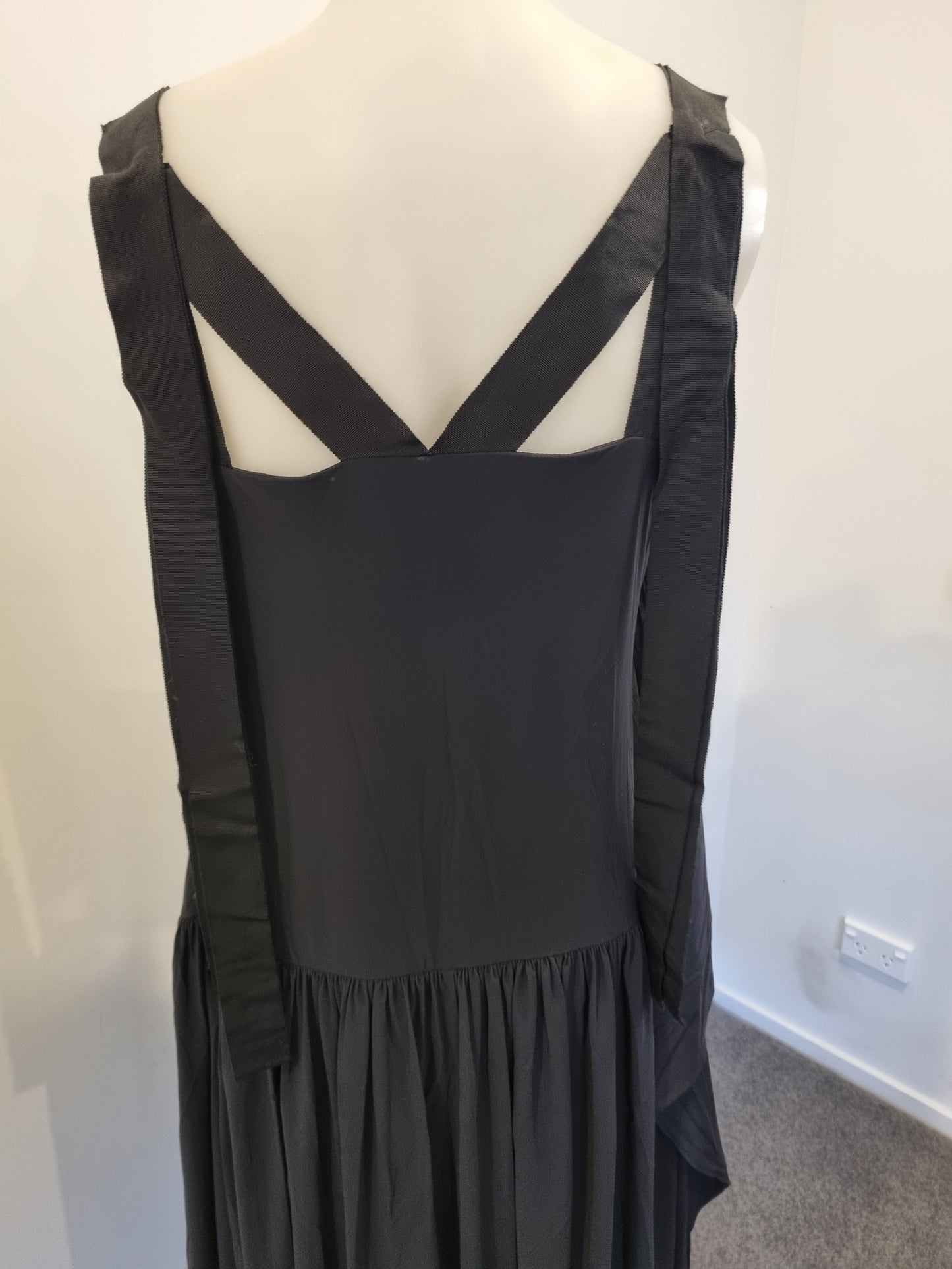 Paula Ryan Sample Dress - Size M