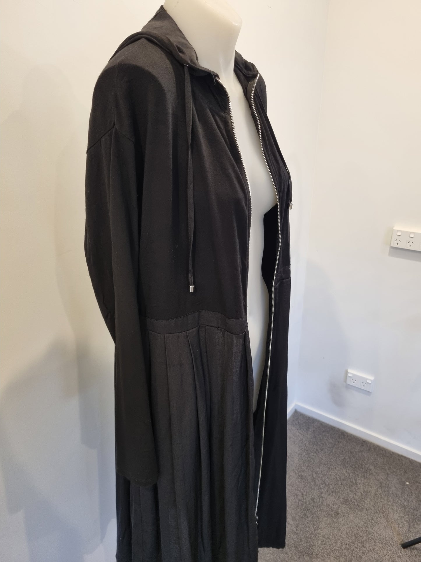 Paula Ryan Long Cardigan - Size M