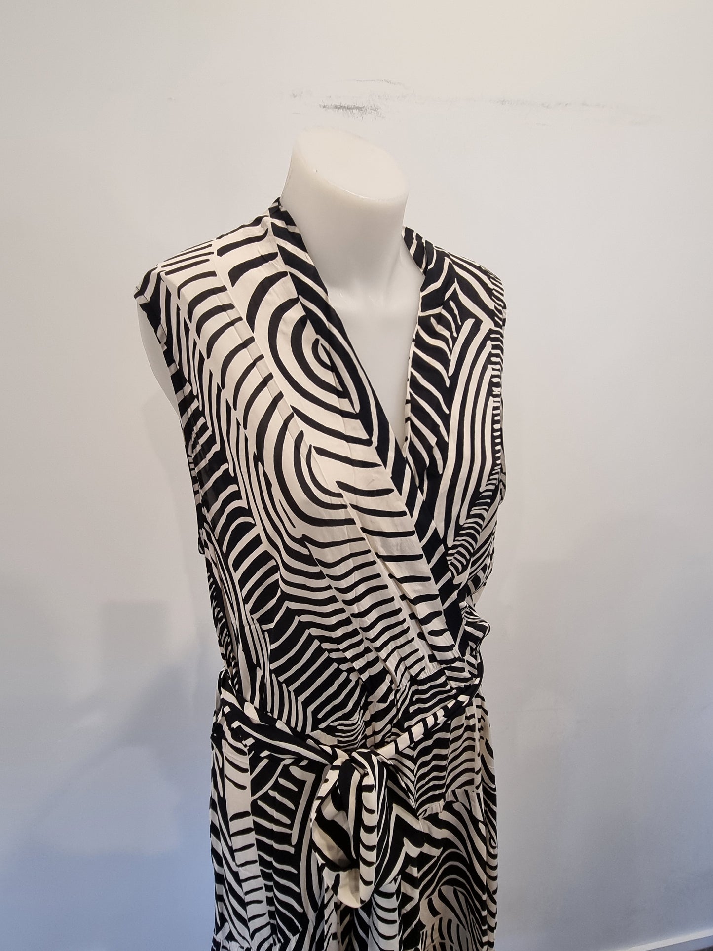 Paula Ryan Drape Front Dress - Size L