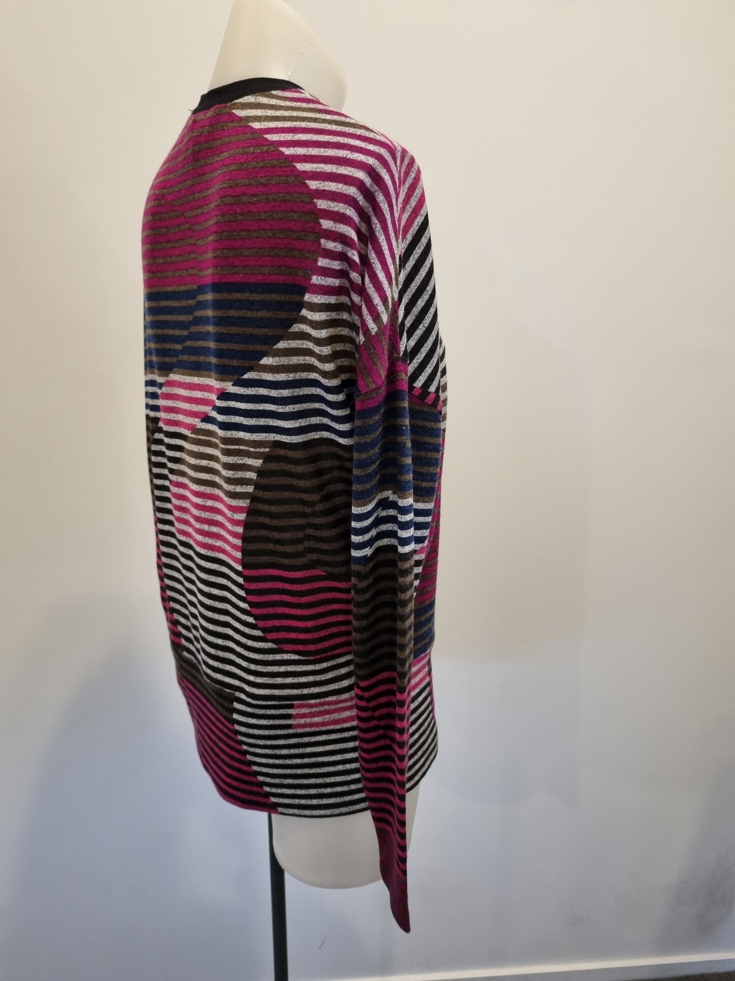 Paula Ryan Top - Size M