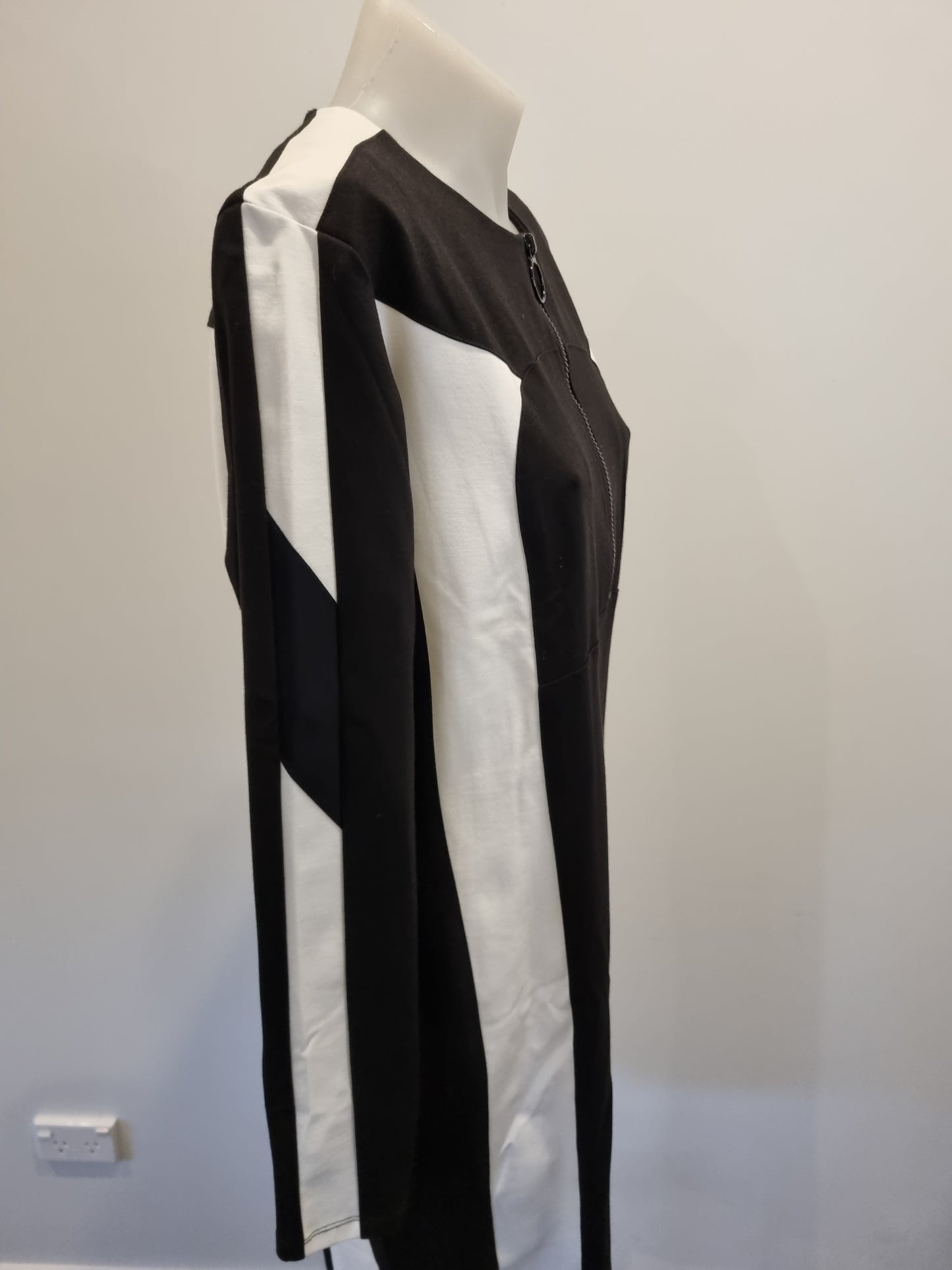 Paula Ryan Dress - Size L