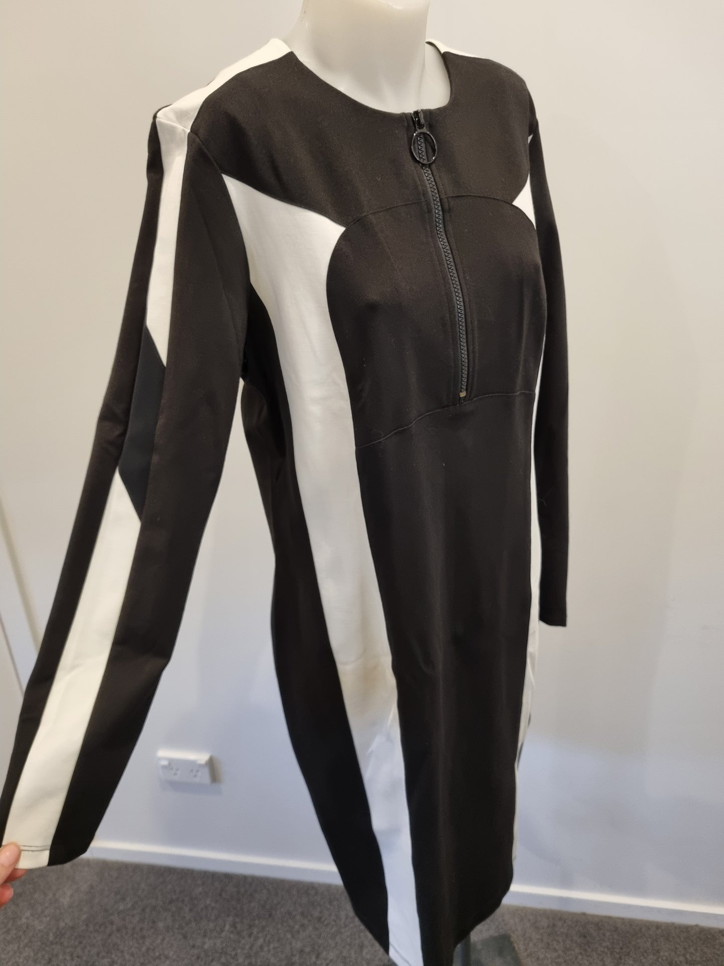 Paula Ryan Dress - Size L