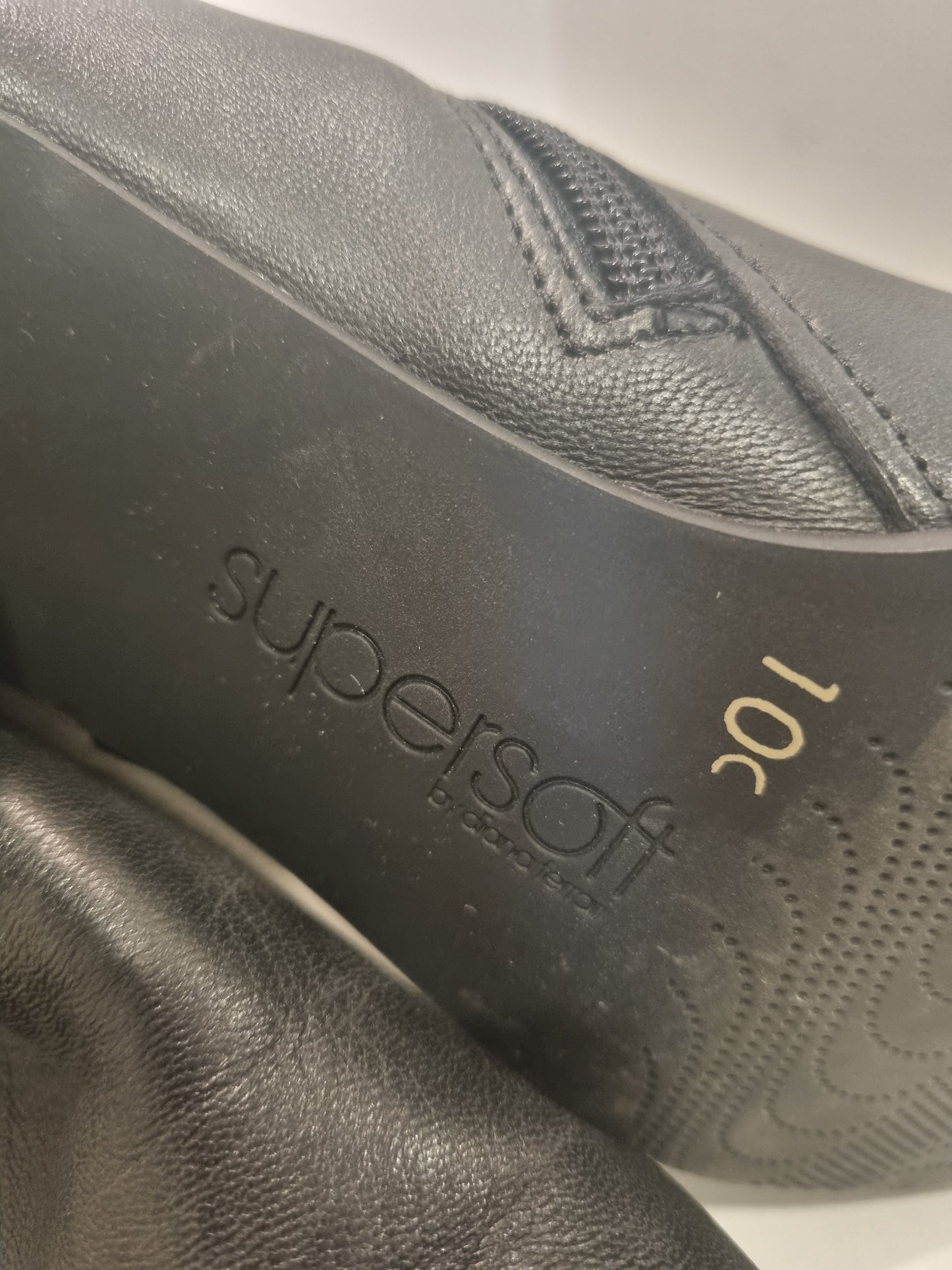 Diane Ferrari Ankle Boots - Size 10