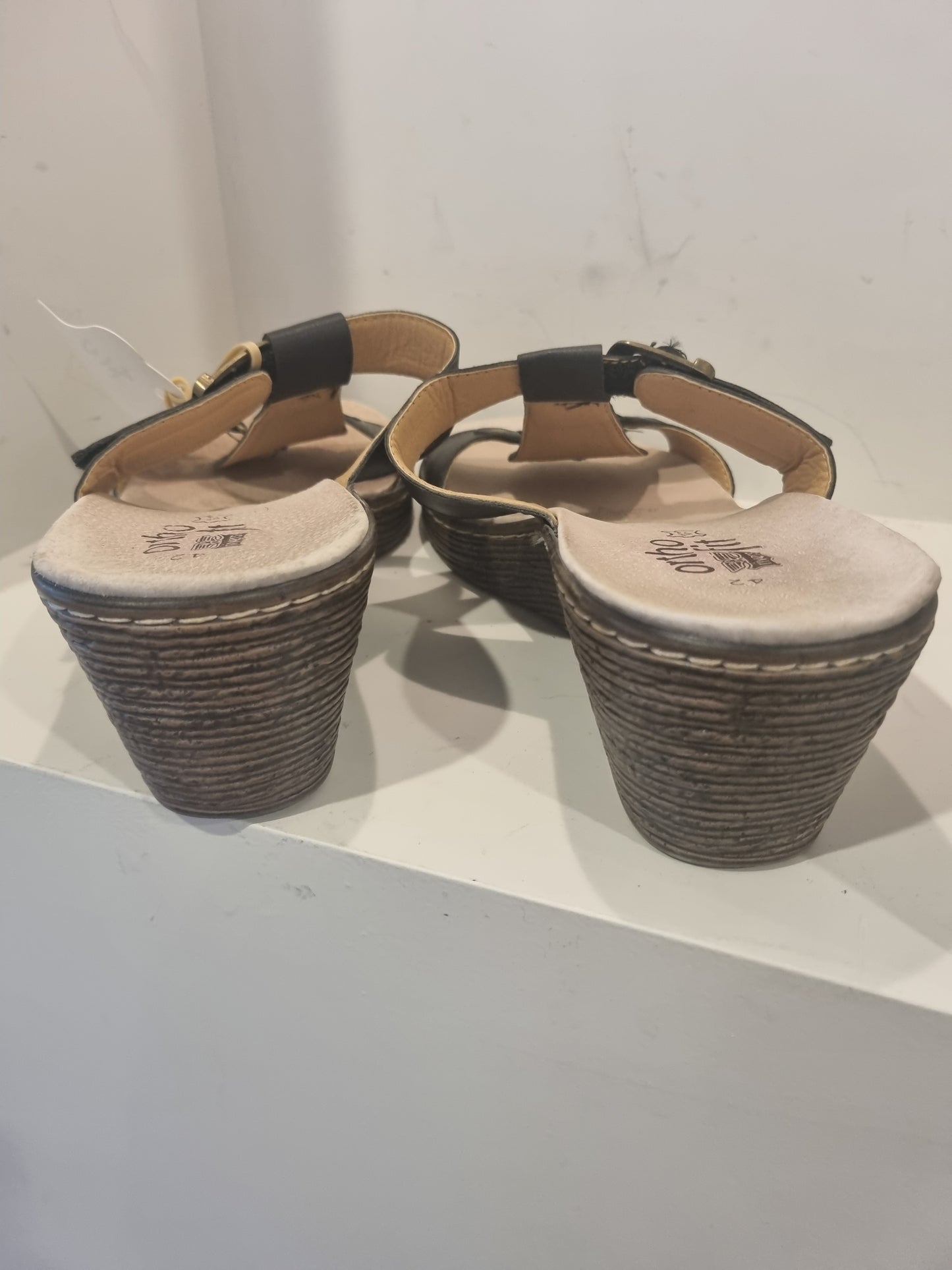 Ortho Fit Low Heels - Size 42