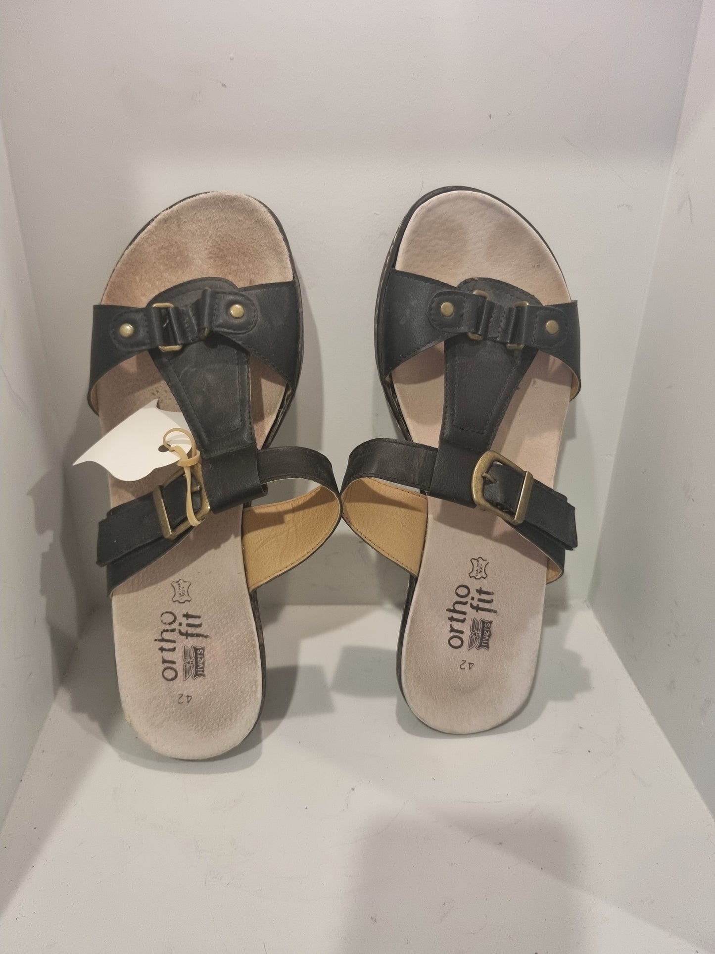 Ortho Fit Low Heels - Size 42