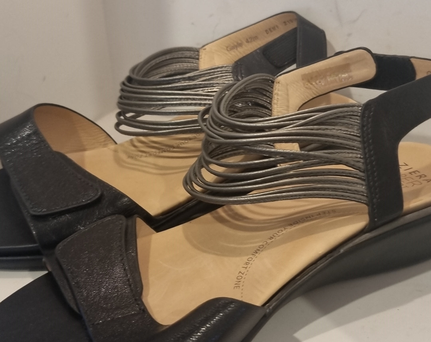 Ziera Low Heels - Size 42