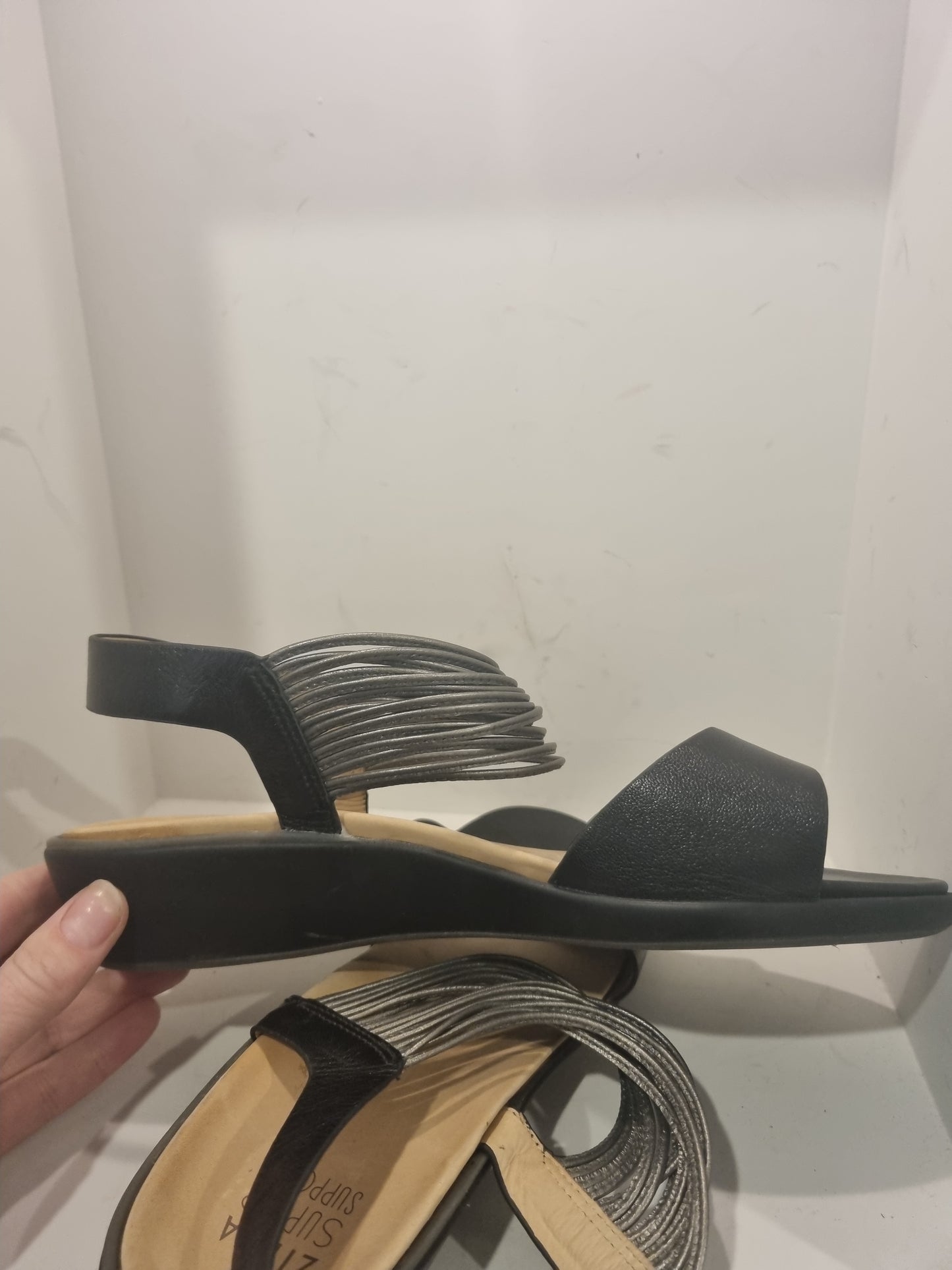 Ziera Low Heels - Size 42