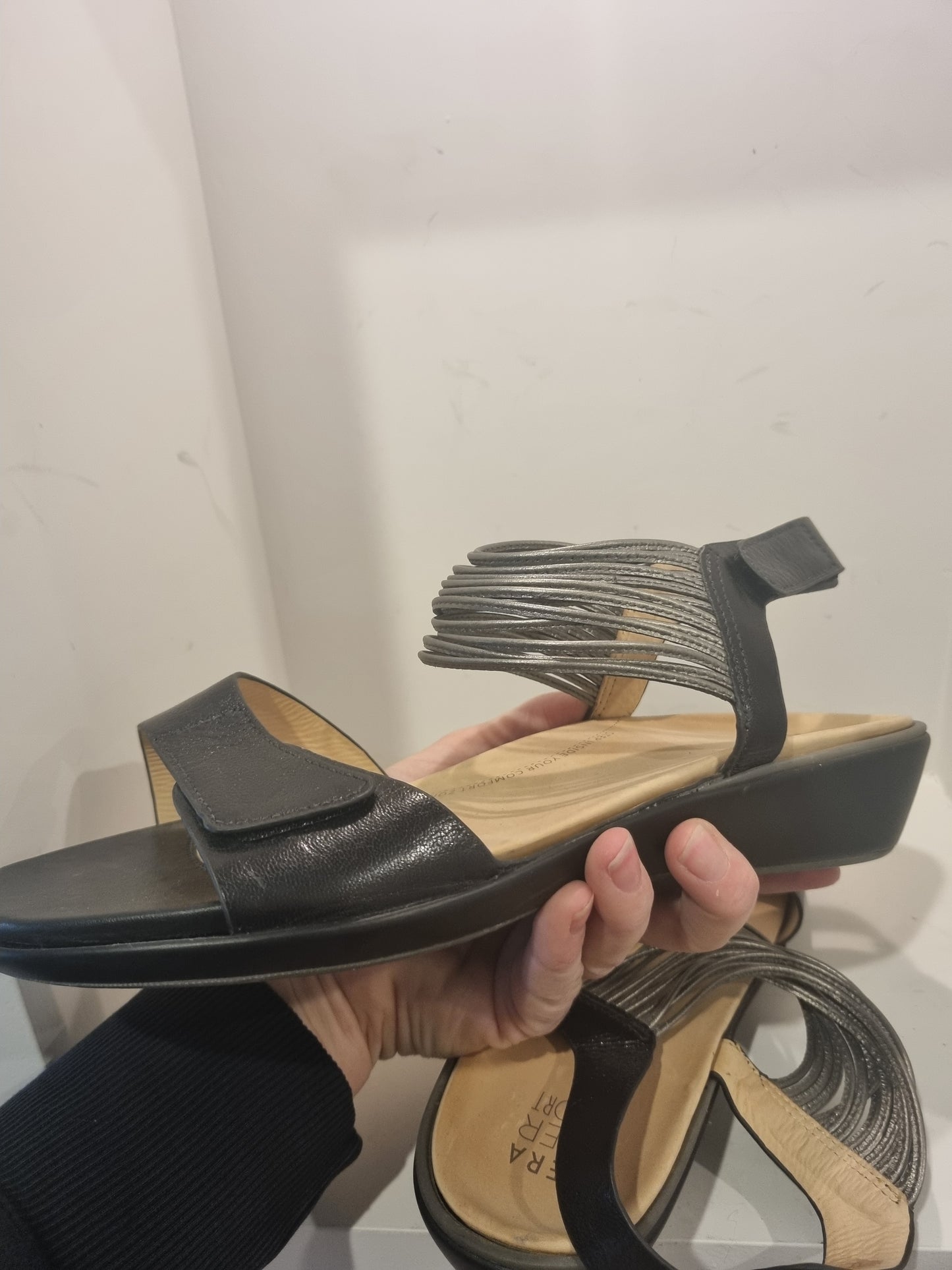 Ziera Low Heels - Size 42