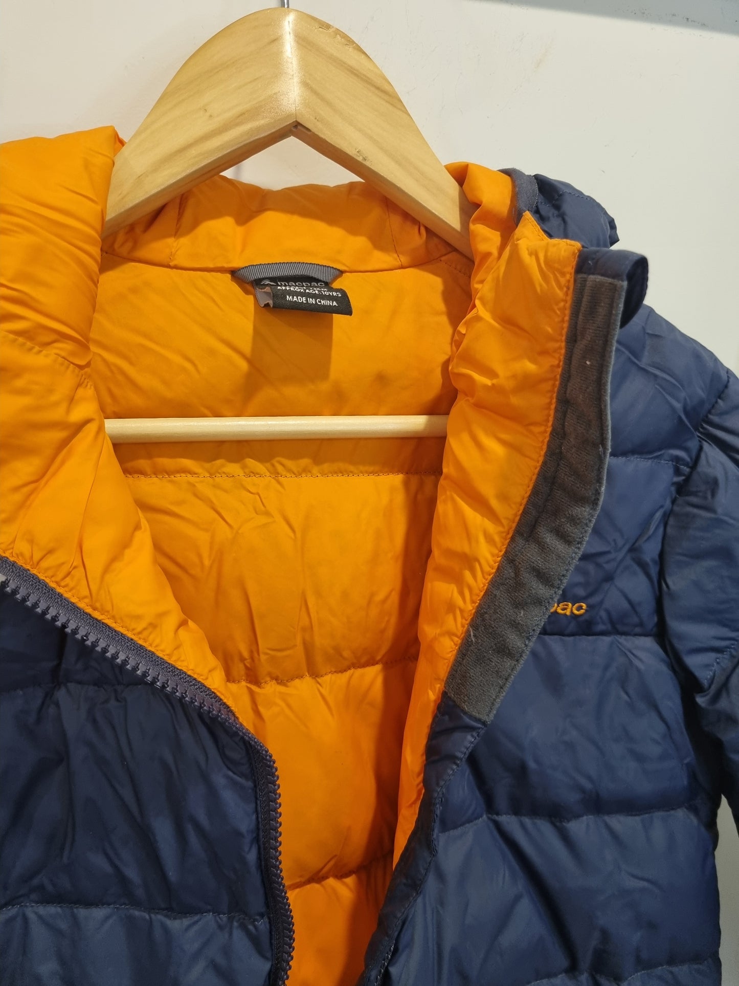 Kathmandu Puffer Jacket - Youth 10