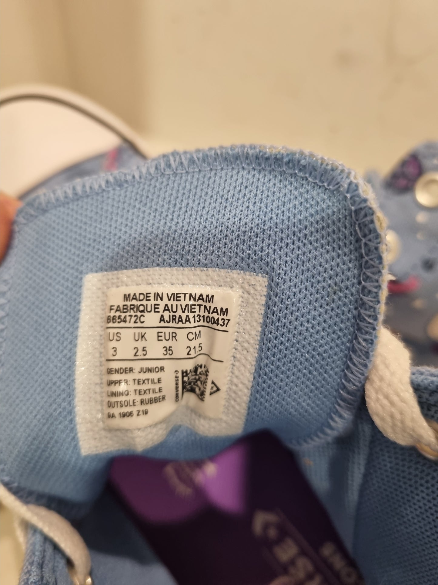 Converse Unicorn High tops - Youth US3/UK2.5