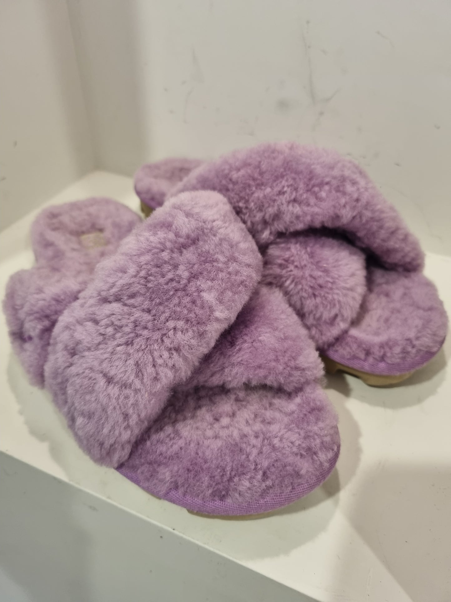 Ugg Slides - Youth US6