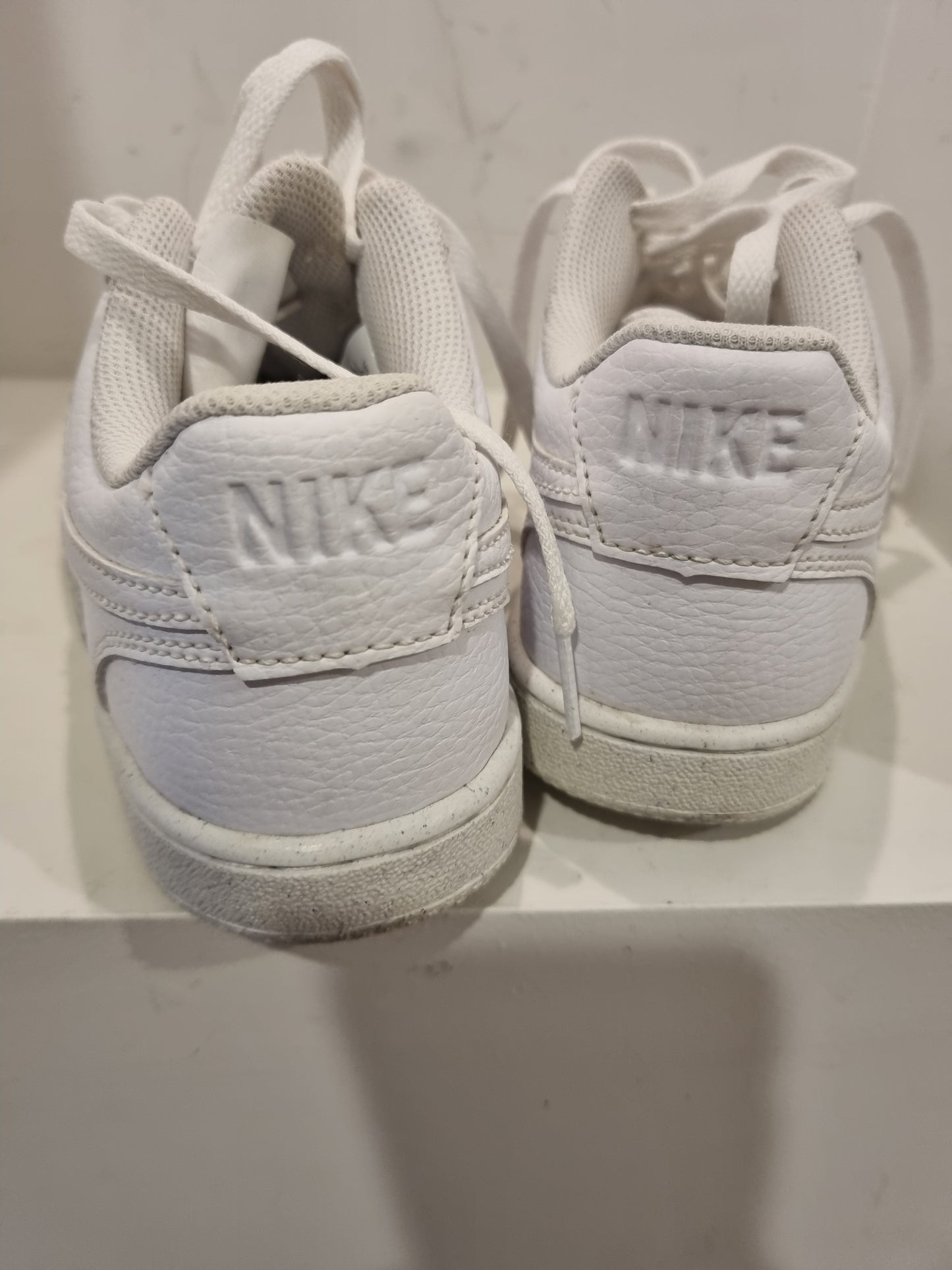 Nike Air Force - Youth US7