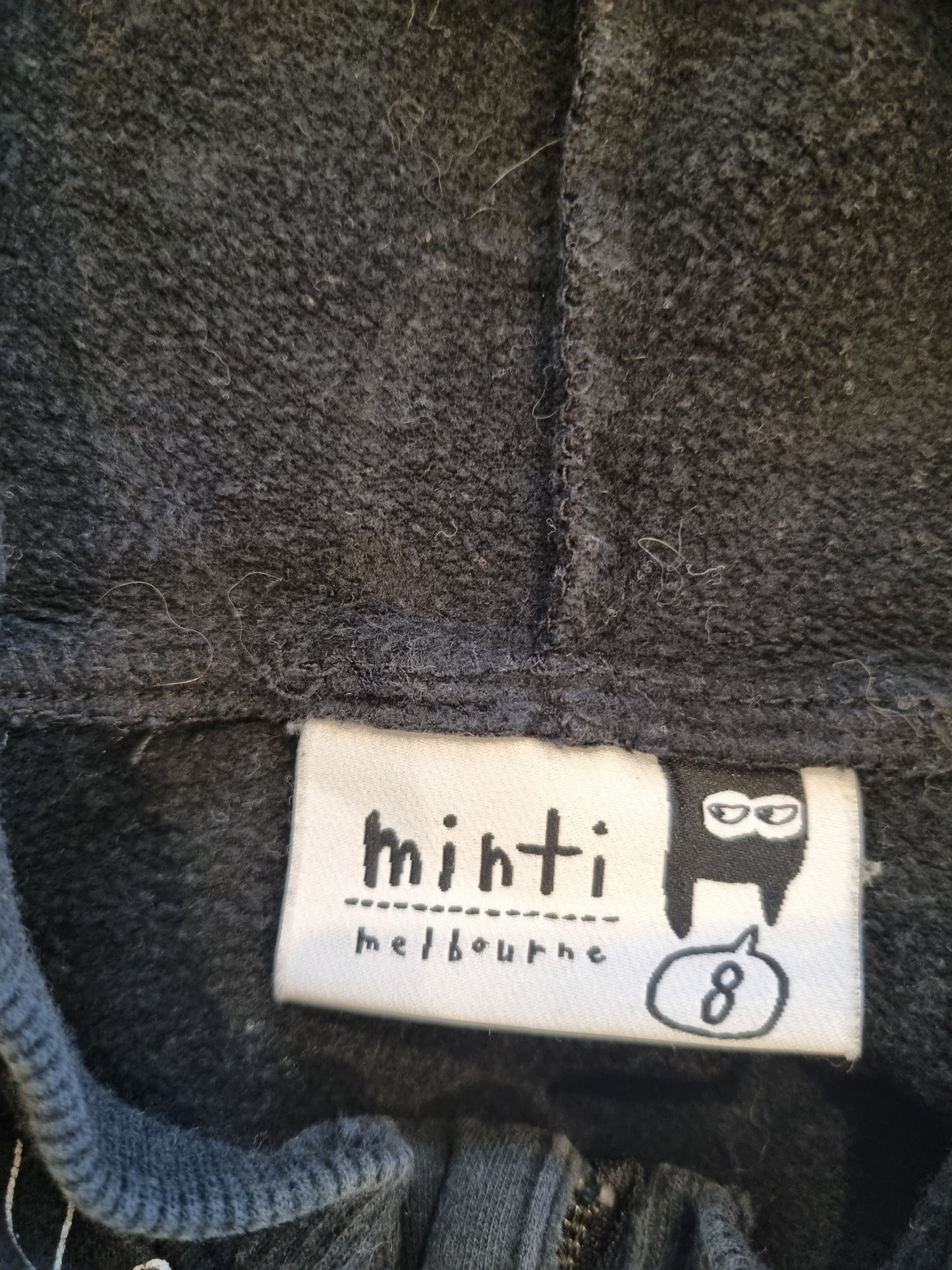 Minti Hoodie - Youth 8