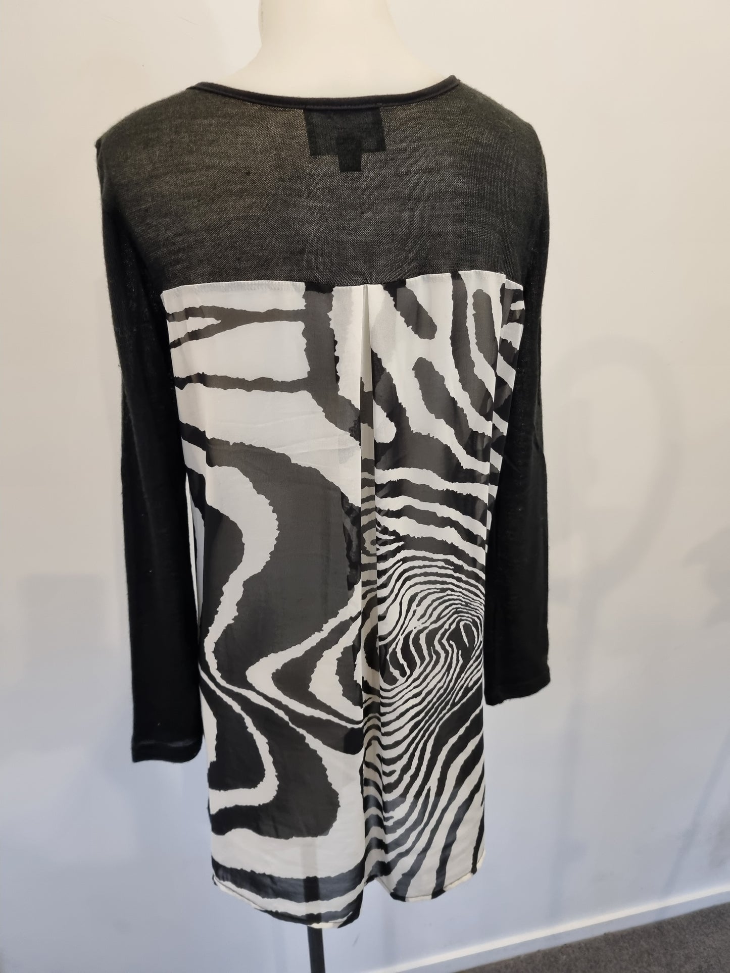 Augustine Top - Size M