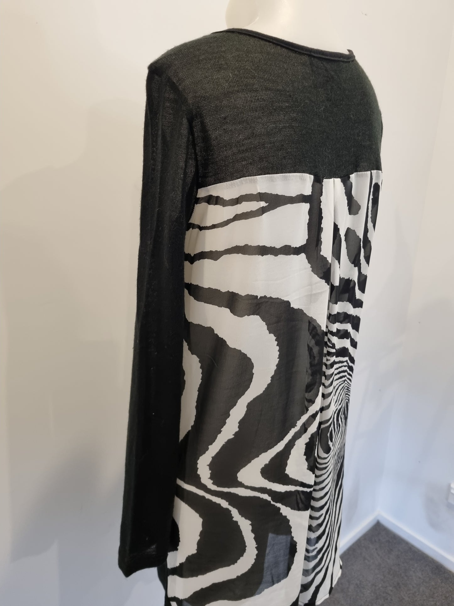 Augustine Top - Size M