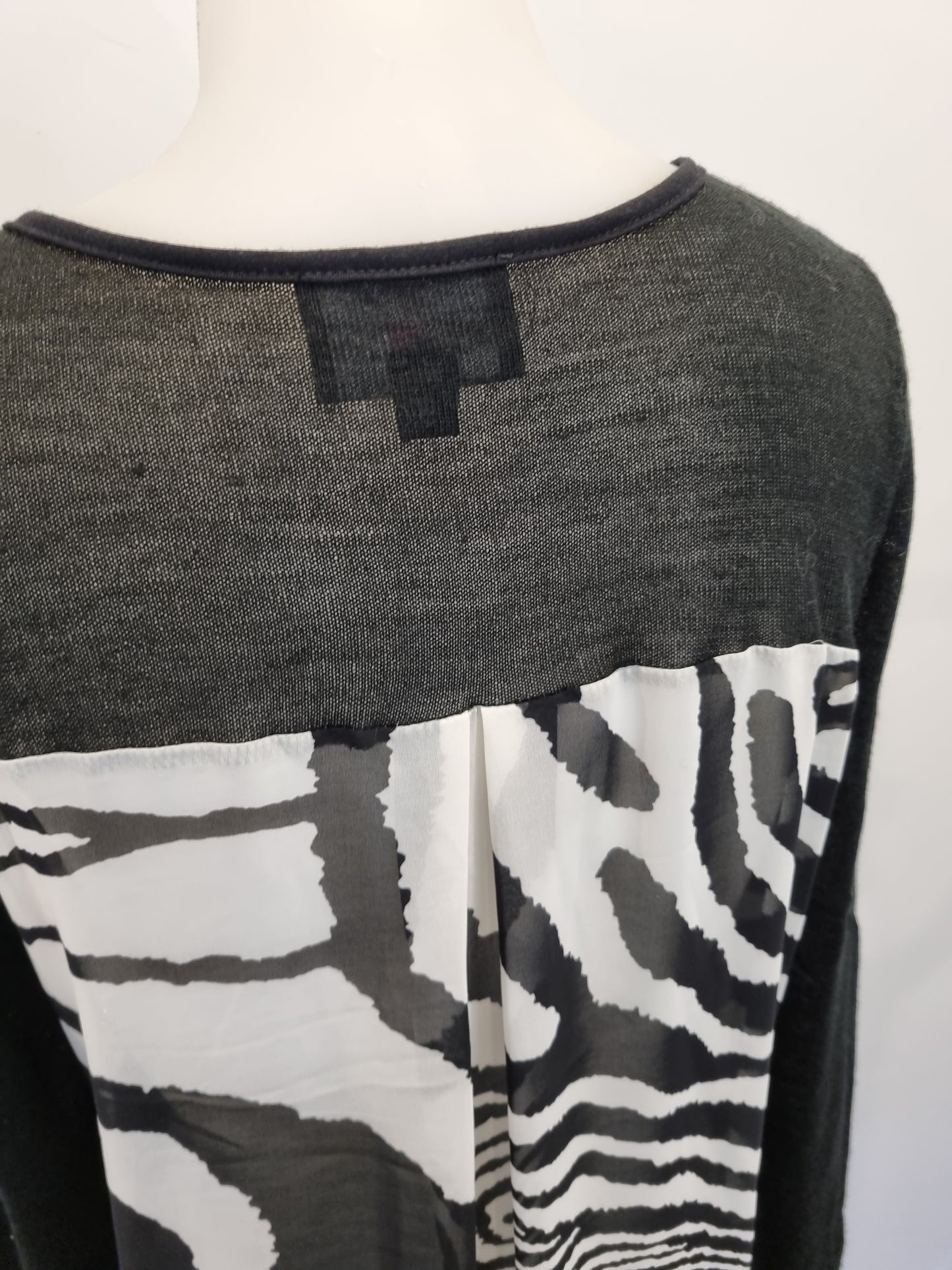 Augustine Top - Size M