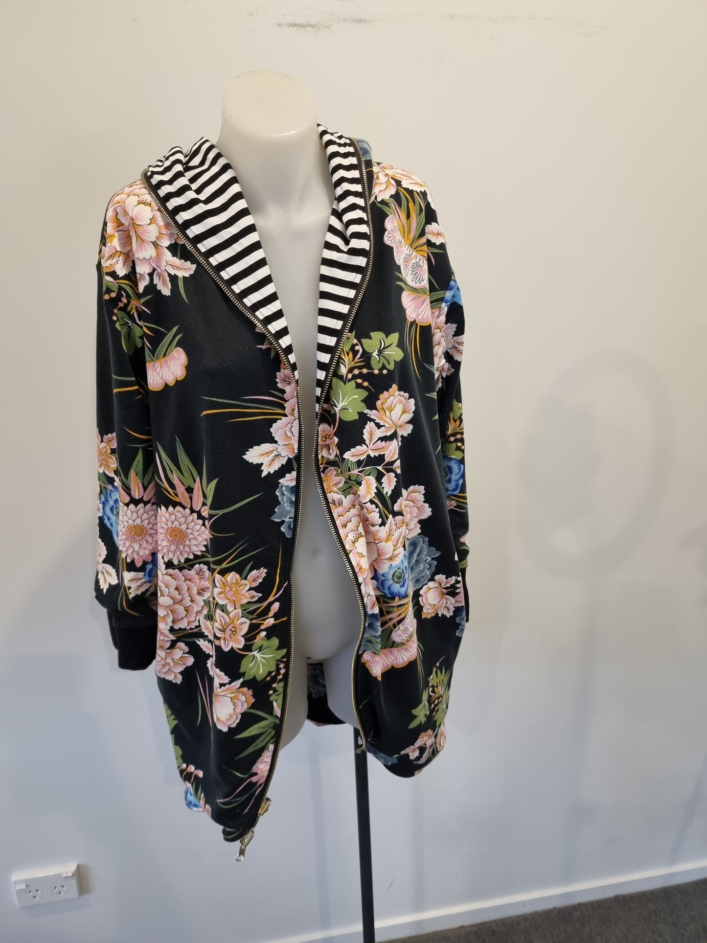 Charlo Reversible Cardigan - Size S