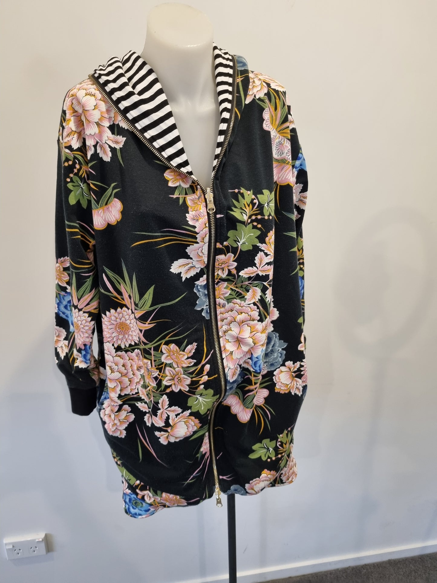 Charlo Reversible Cardigan - Size S