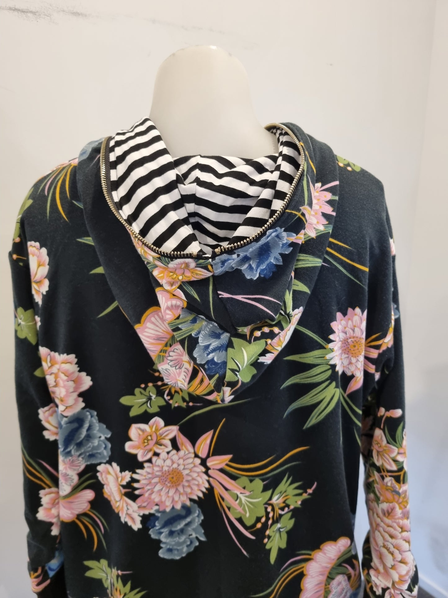 Charlo Reversible Cardigan - Size S