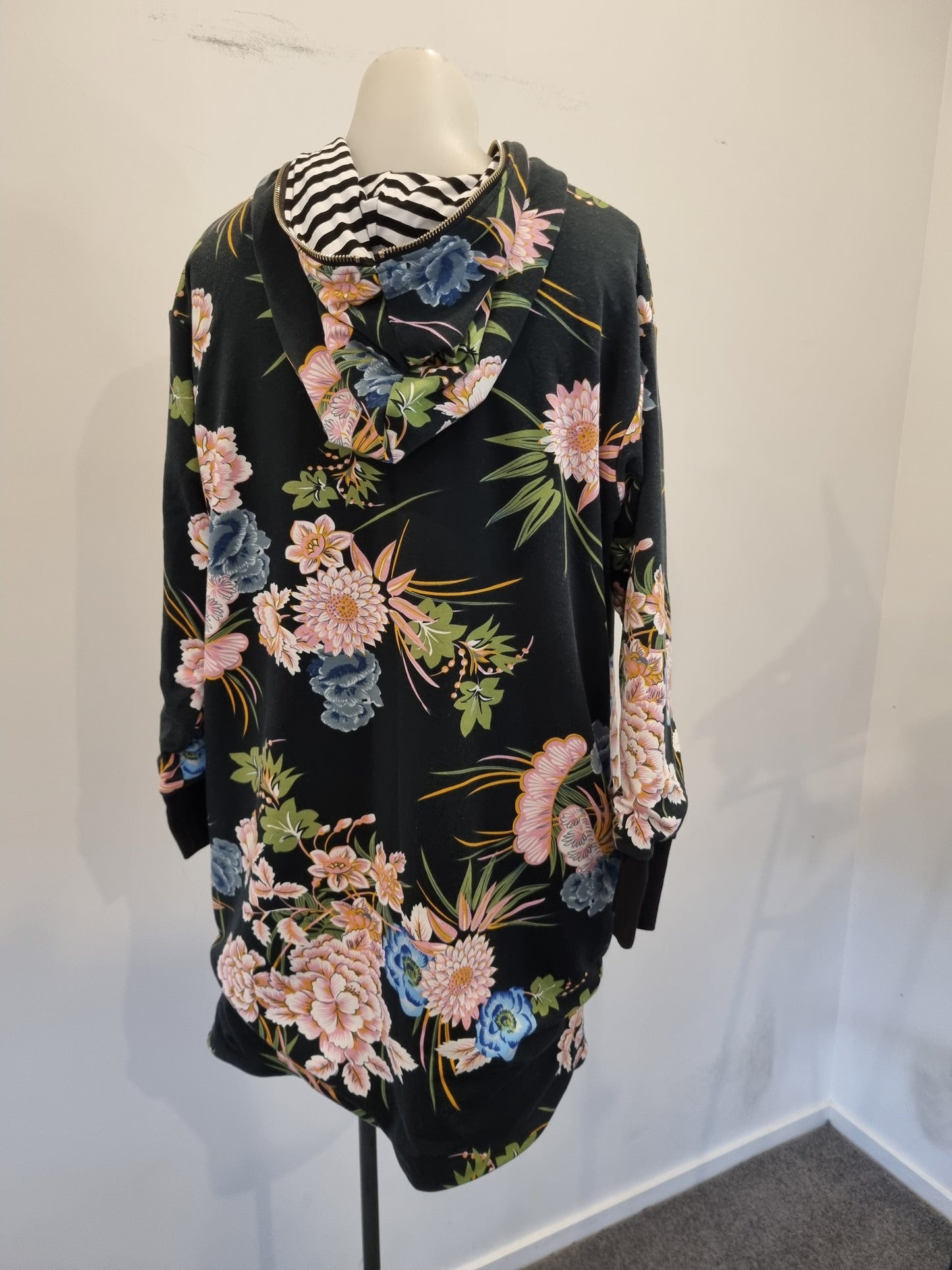 Charlo Reversible Cardigan - Size S