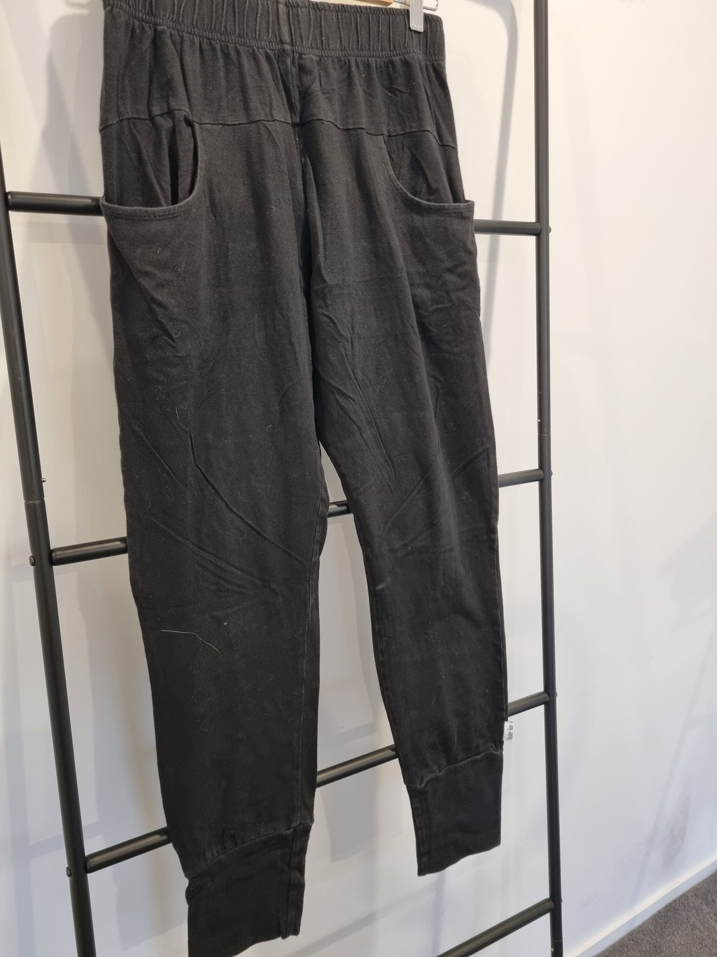Home-lee Apartment Pants - Size 10