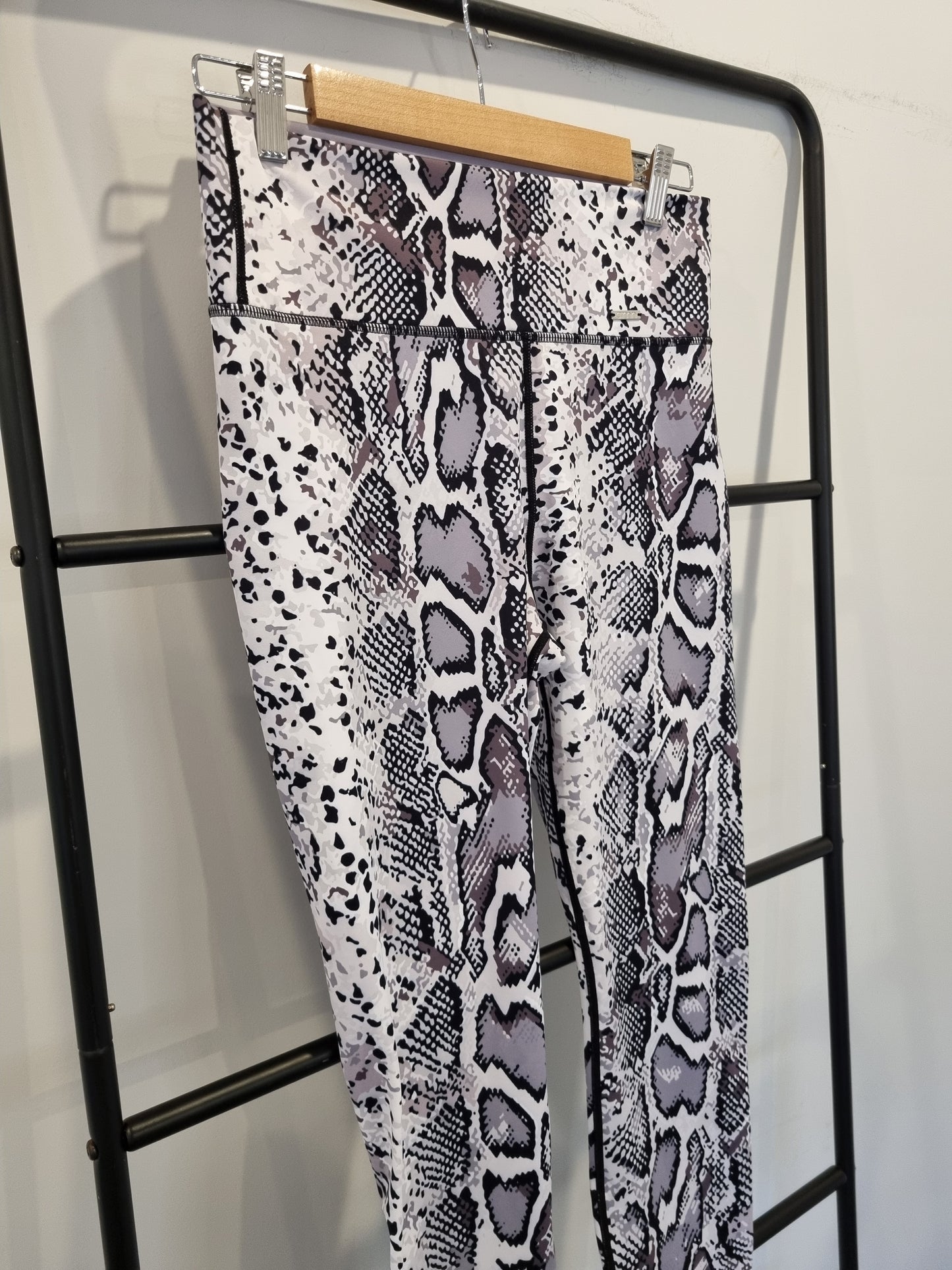 Aim'n Leggings - Size L