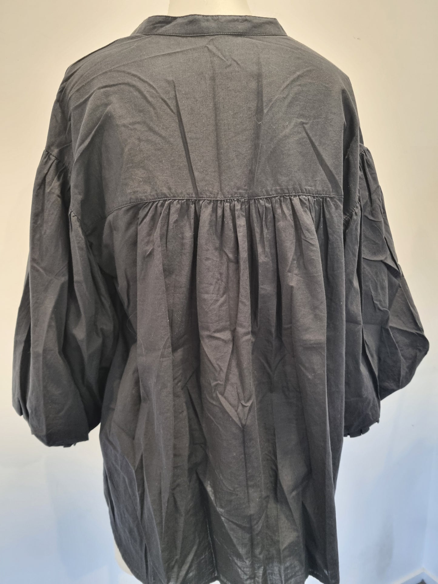 Zara Top - Size M