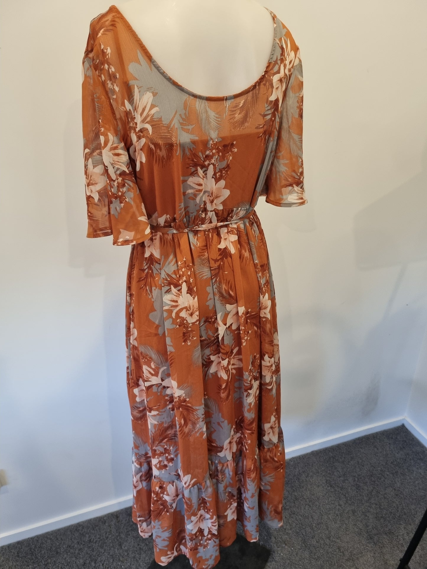Brand Unknown Dress - Size 10/12