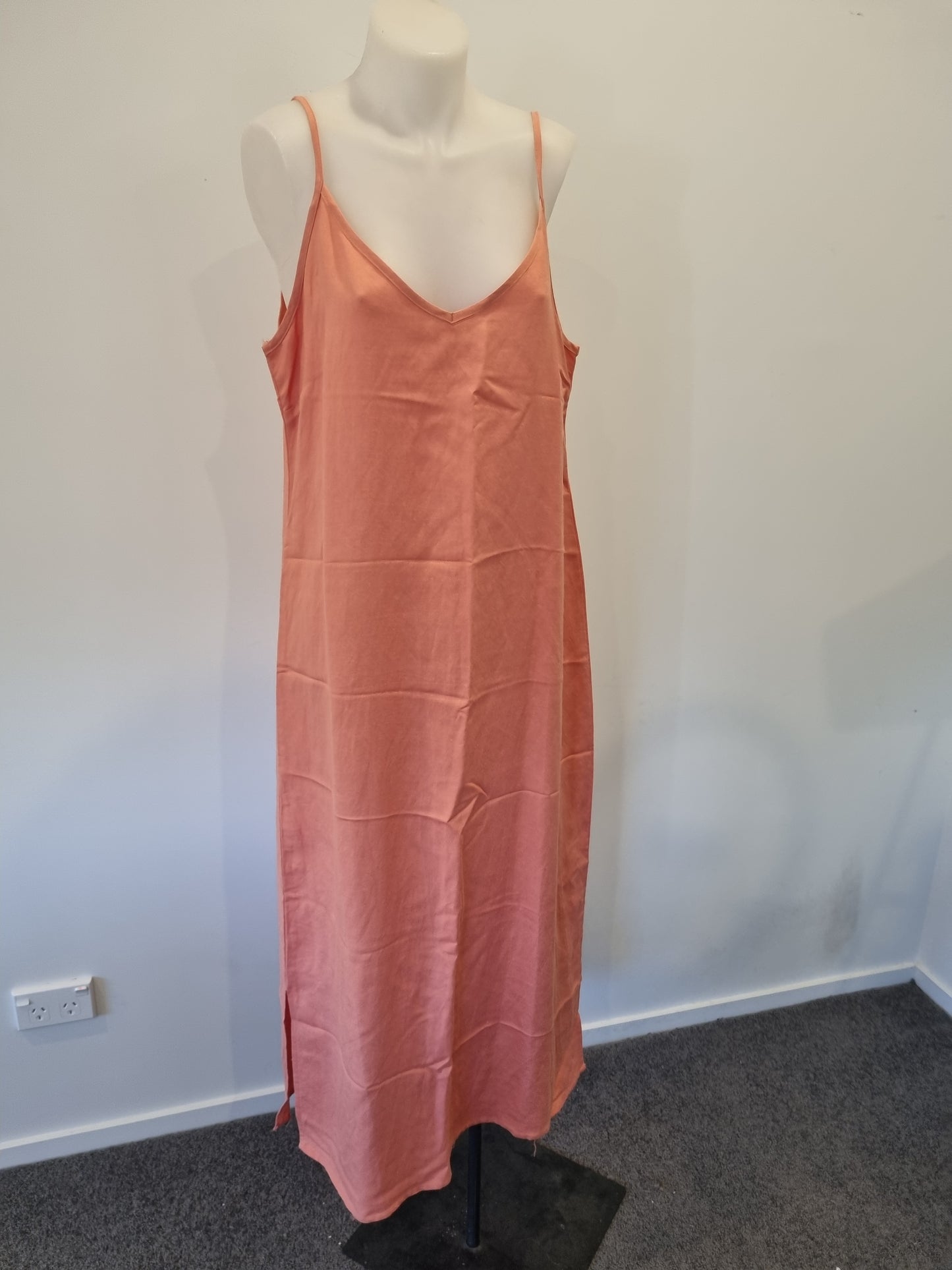 Grace Hill Linen Blend Dress - Size 14