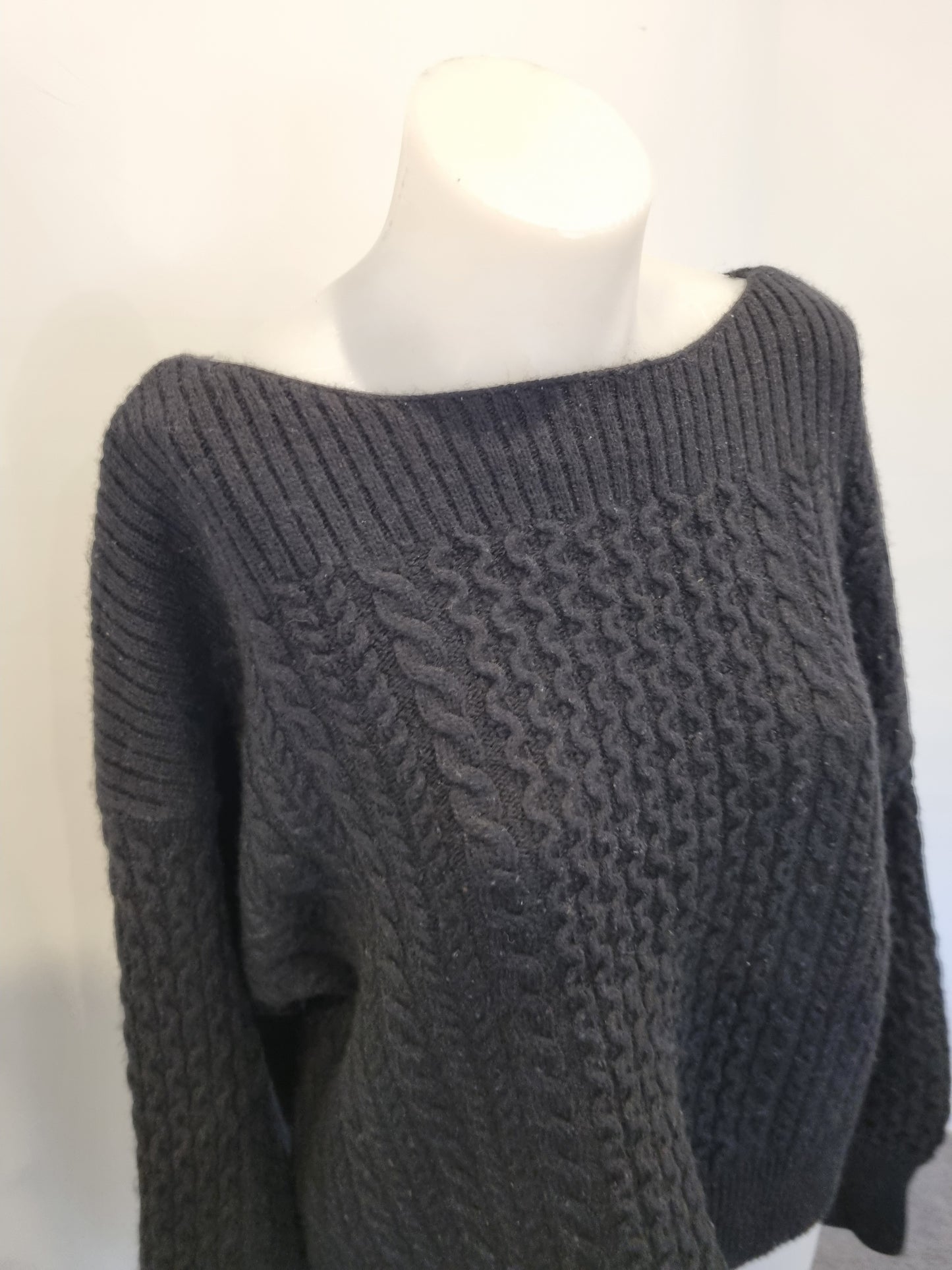 Witchery Knit Jumper - Size L