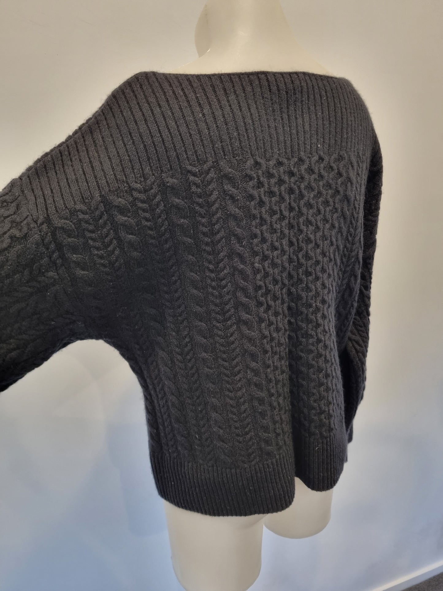 Witchery Knit Jumper - Size L
