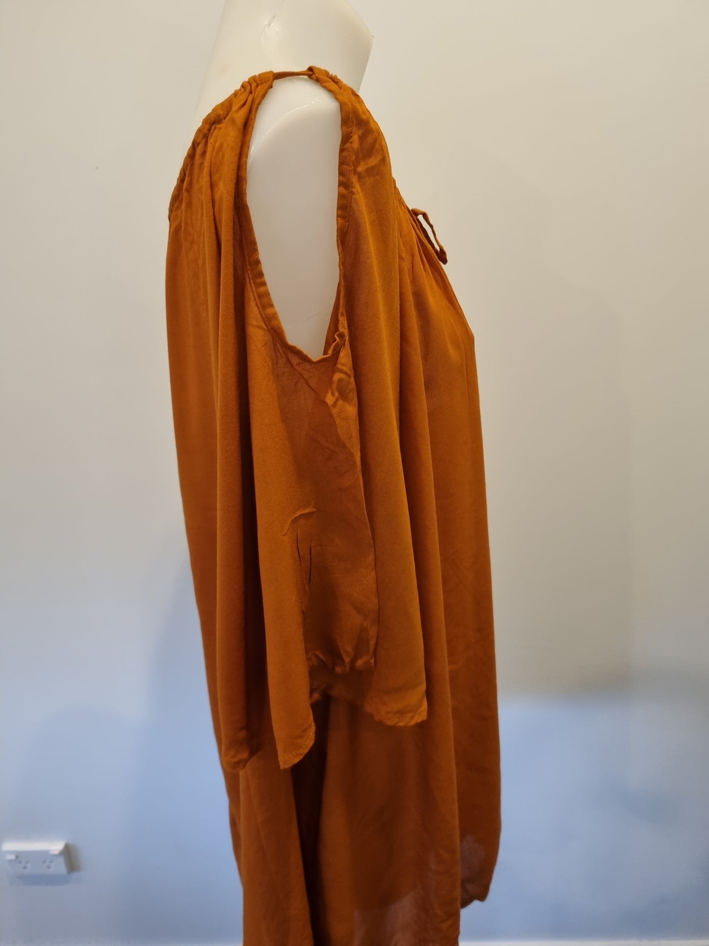 Dorje Top - Size 14
