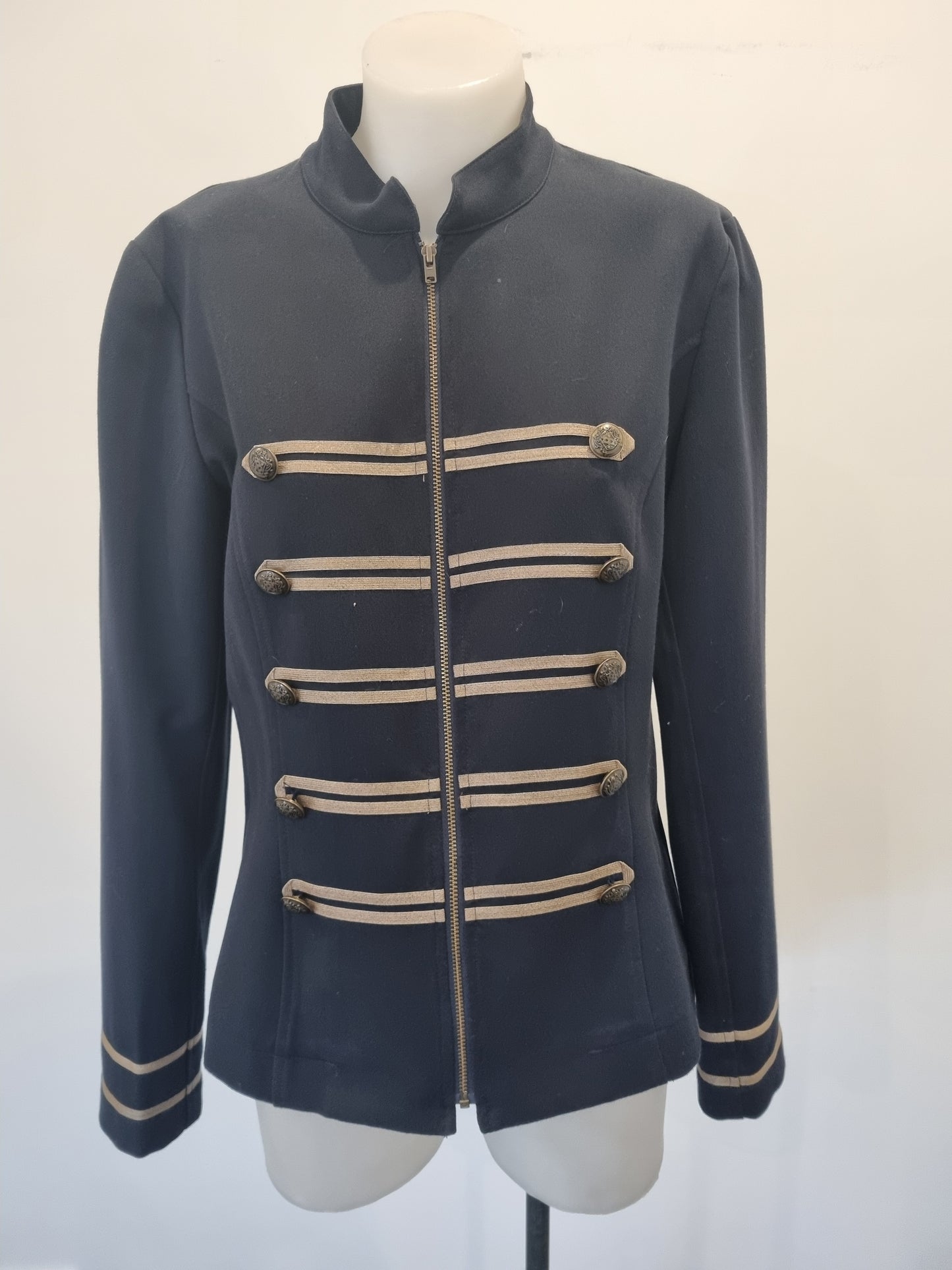 Repertoire Jacket - Size 10