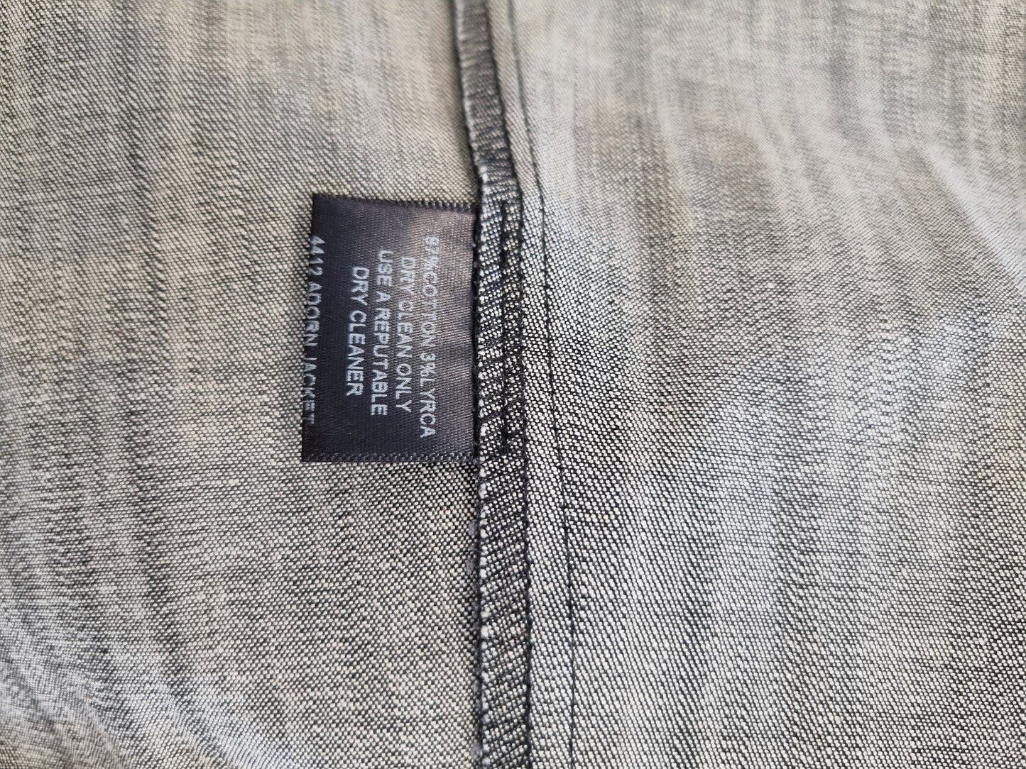 Lounge Jacket - Size 12
