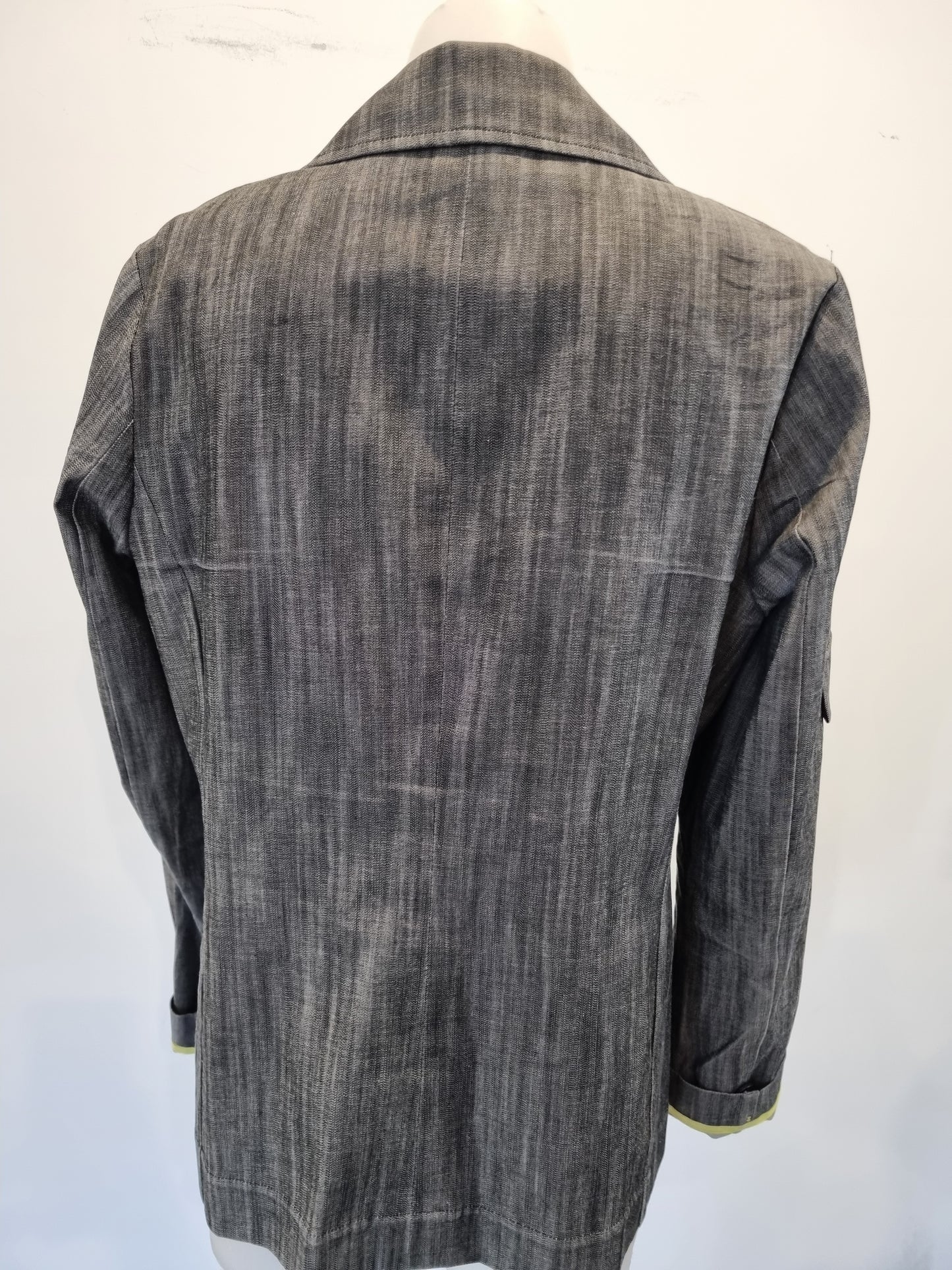 Lounge Jacket - Size 12