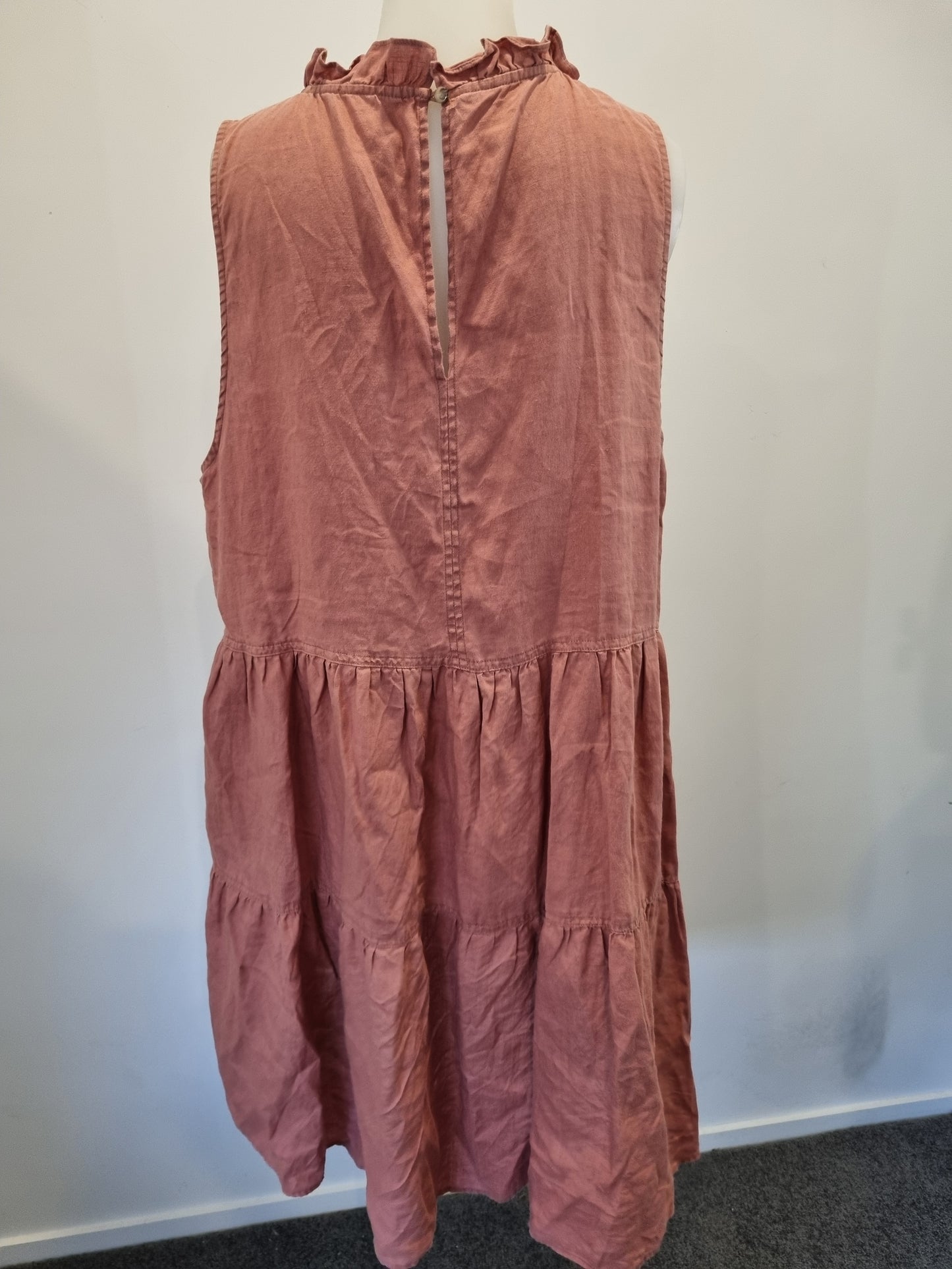 Zest Linen Dress - Size 18