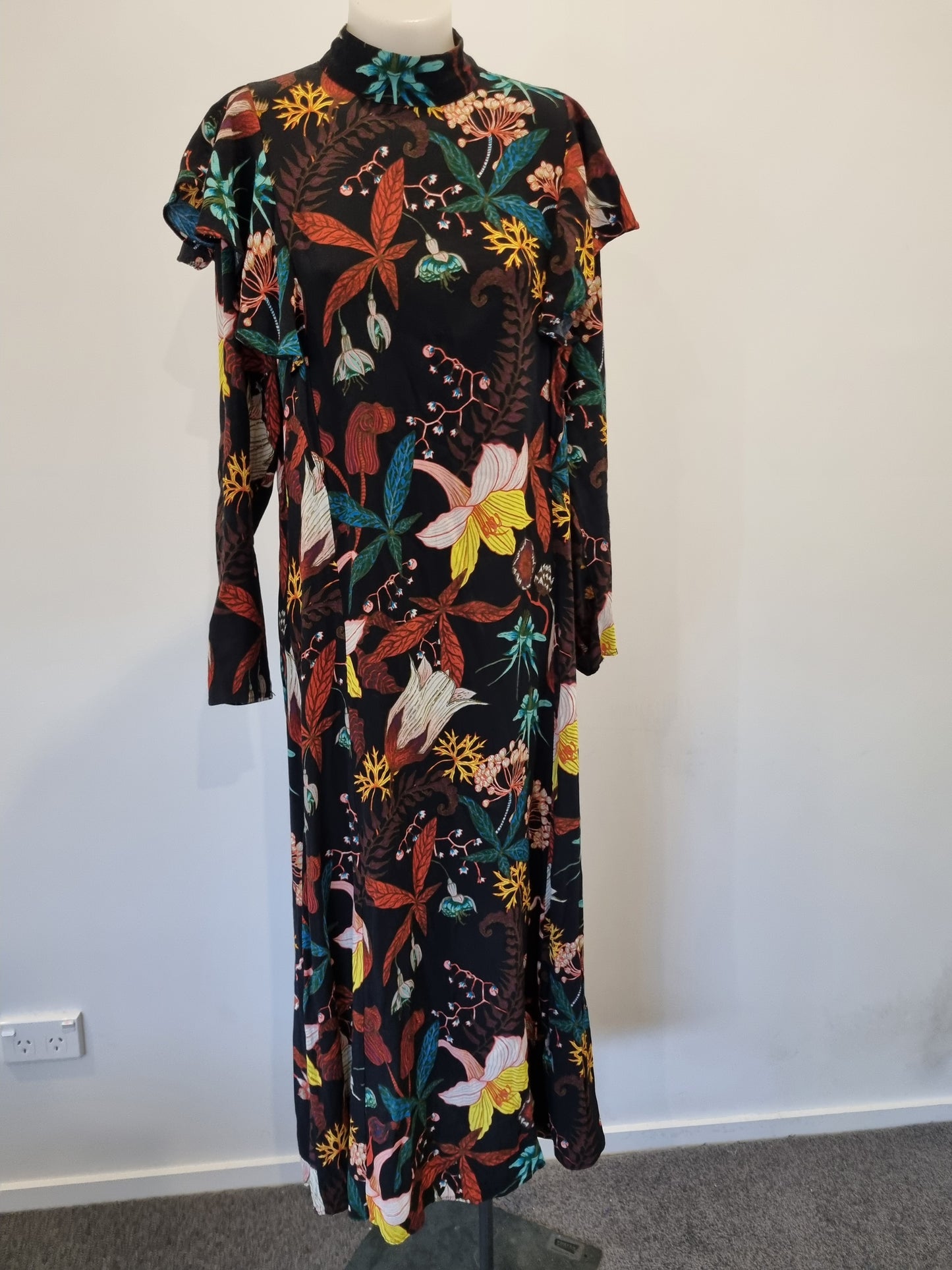 H&M Dress - Size 12