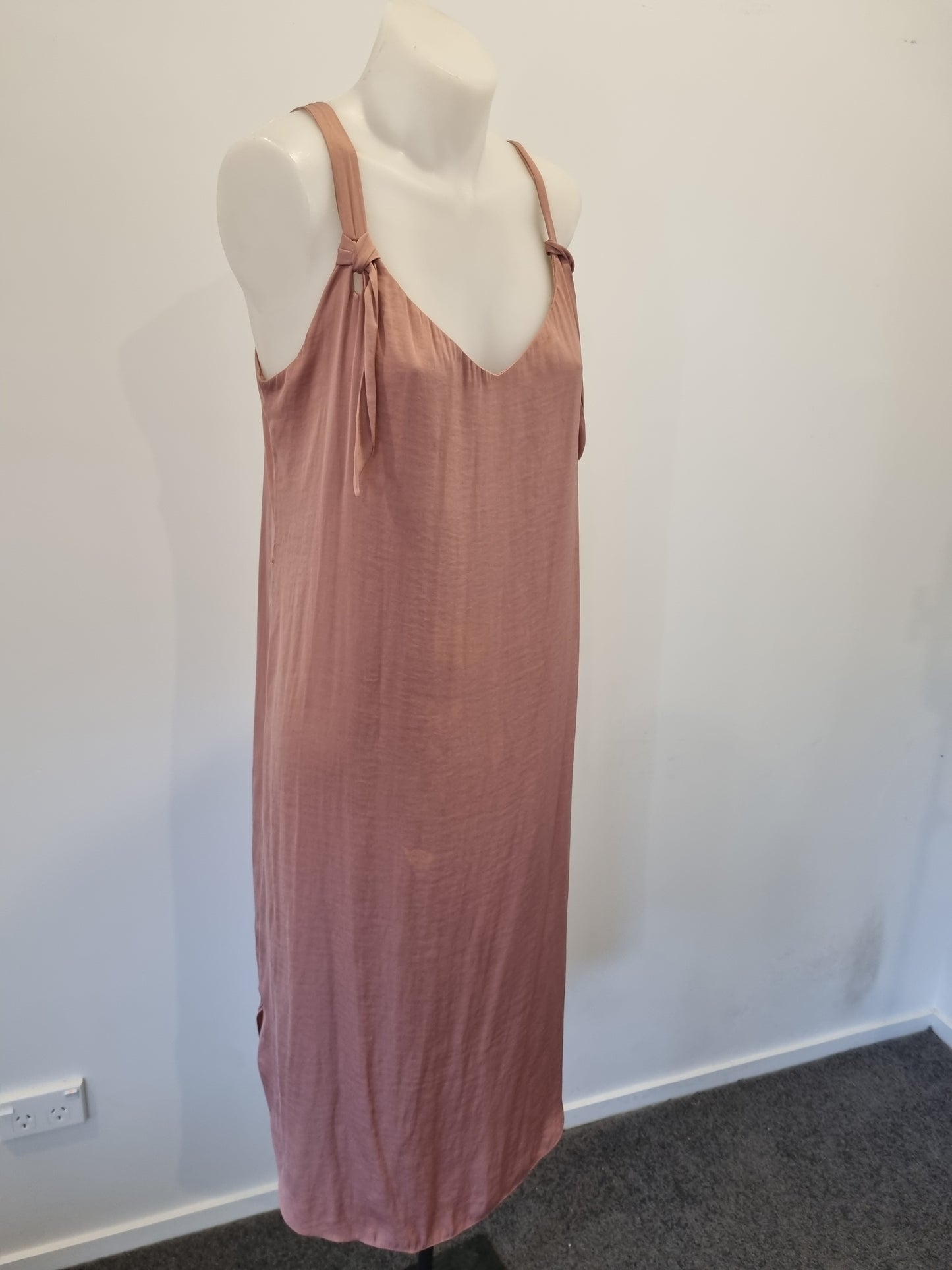 Max Dress - Size 12