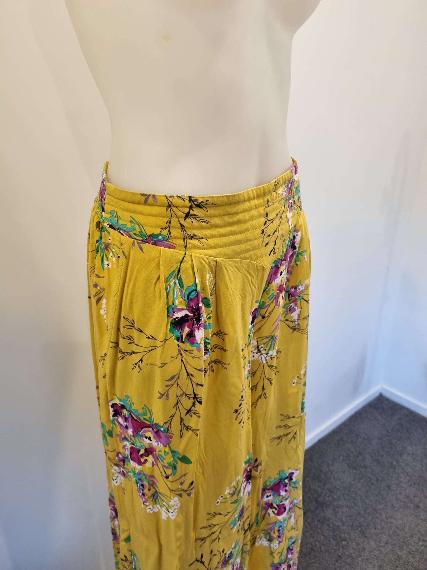 Ripcurl Pants - Size M