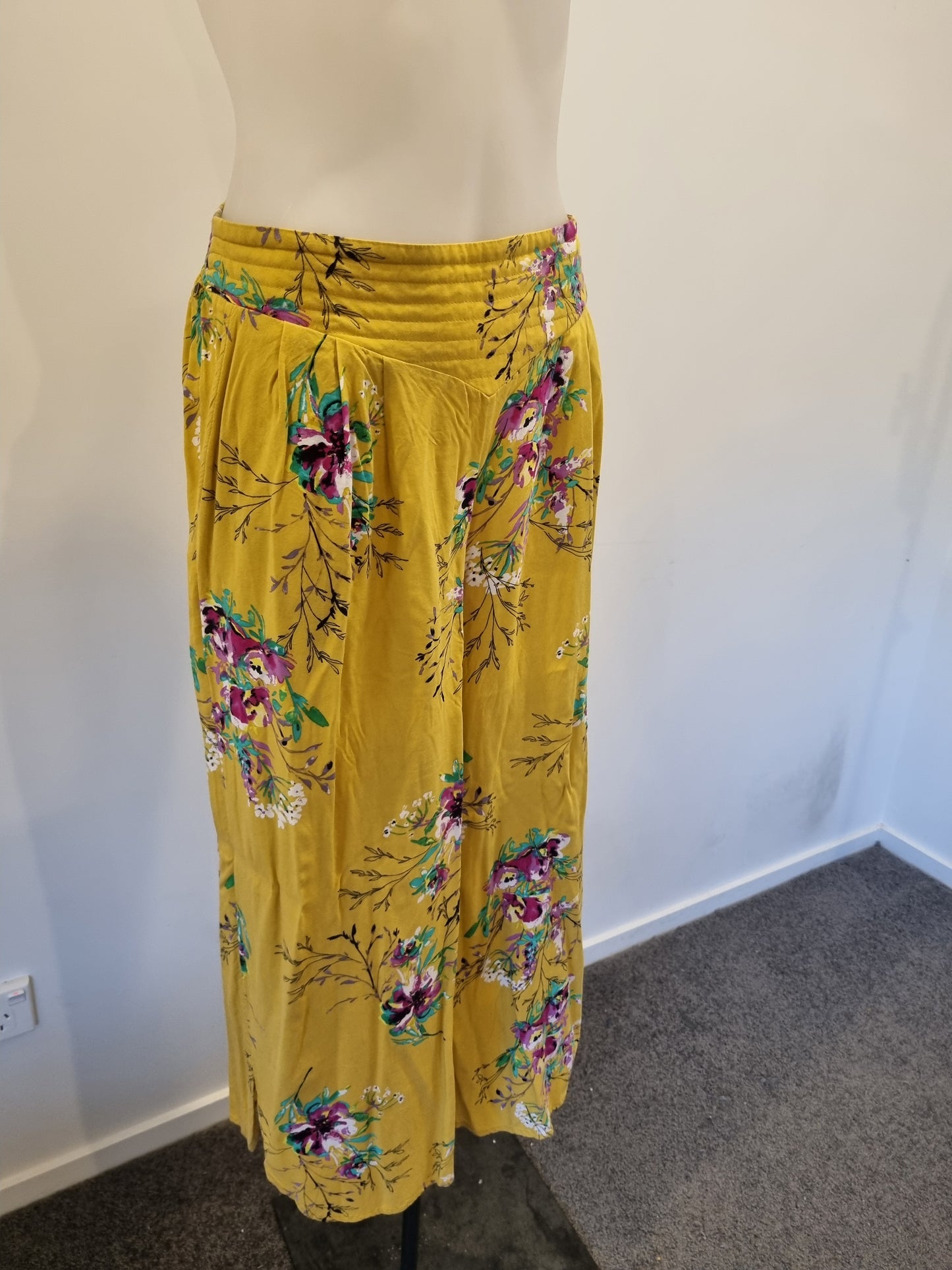 Ripcurl Pants - Size M
