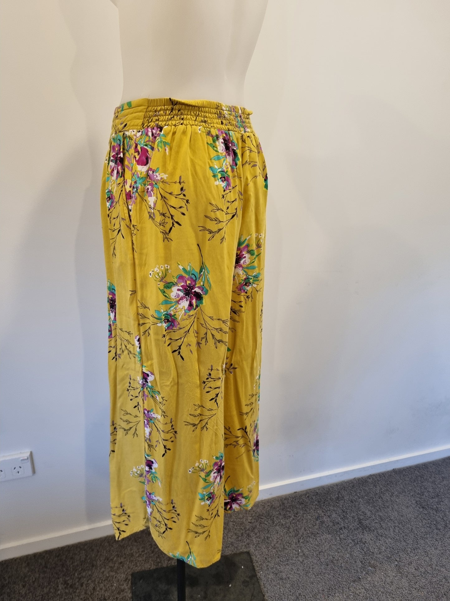 Ripcurl Pants - Size M