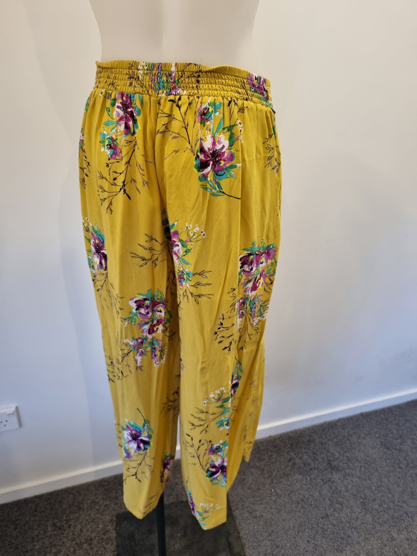 Ripcurl Pants - Size M
