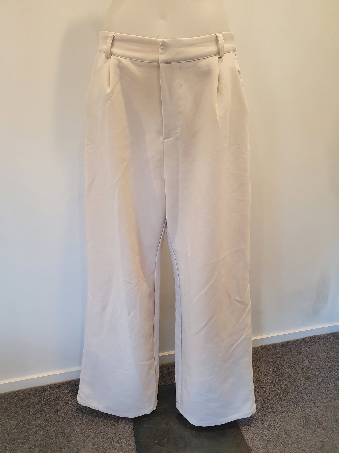 Dissh Cream Pants - Size 12
