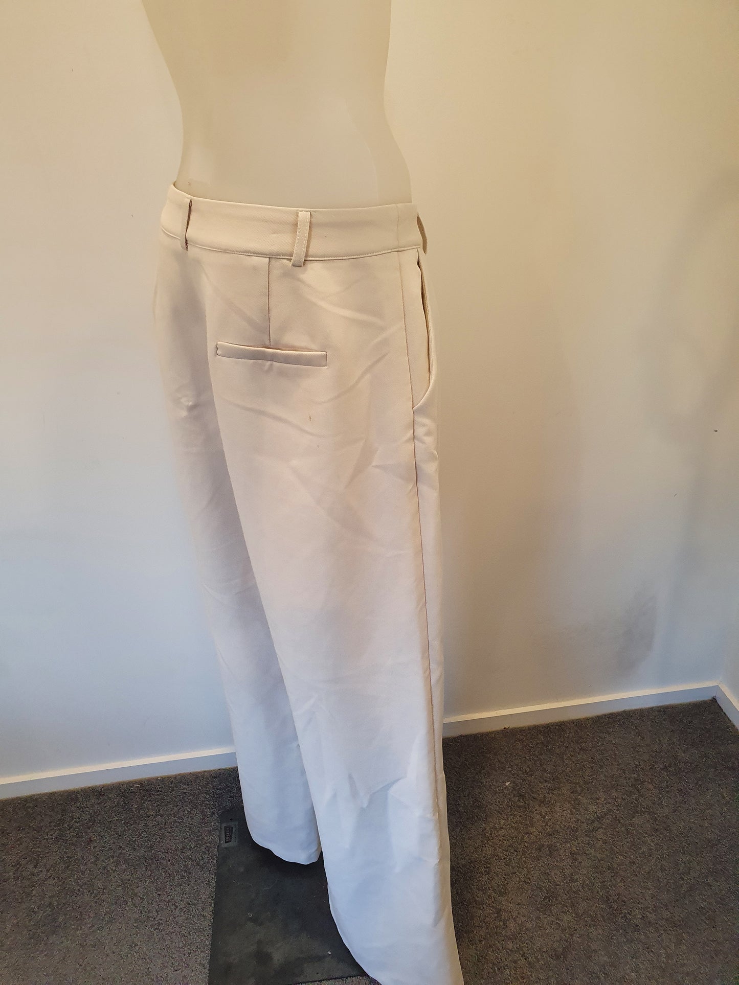 Dissh Cream Pants - Size 12