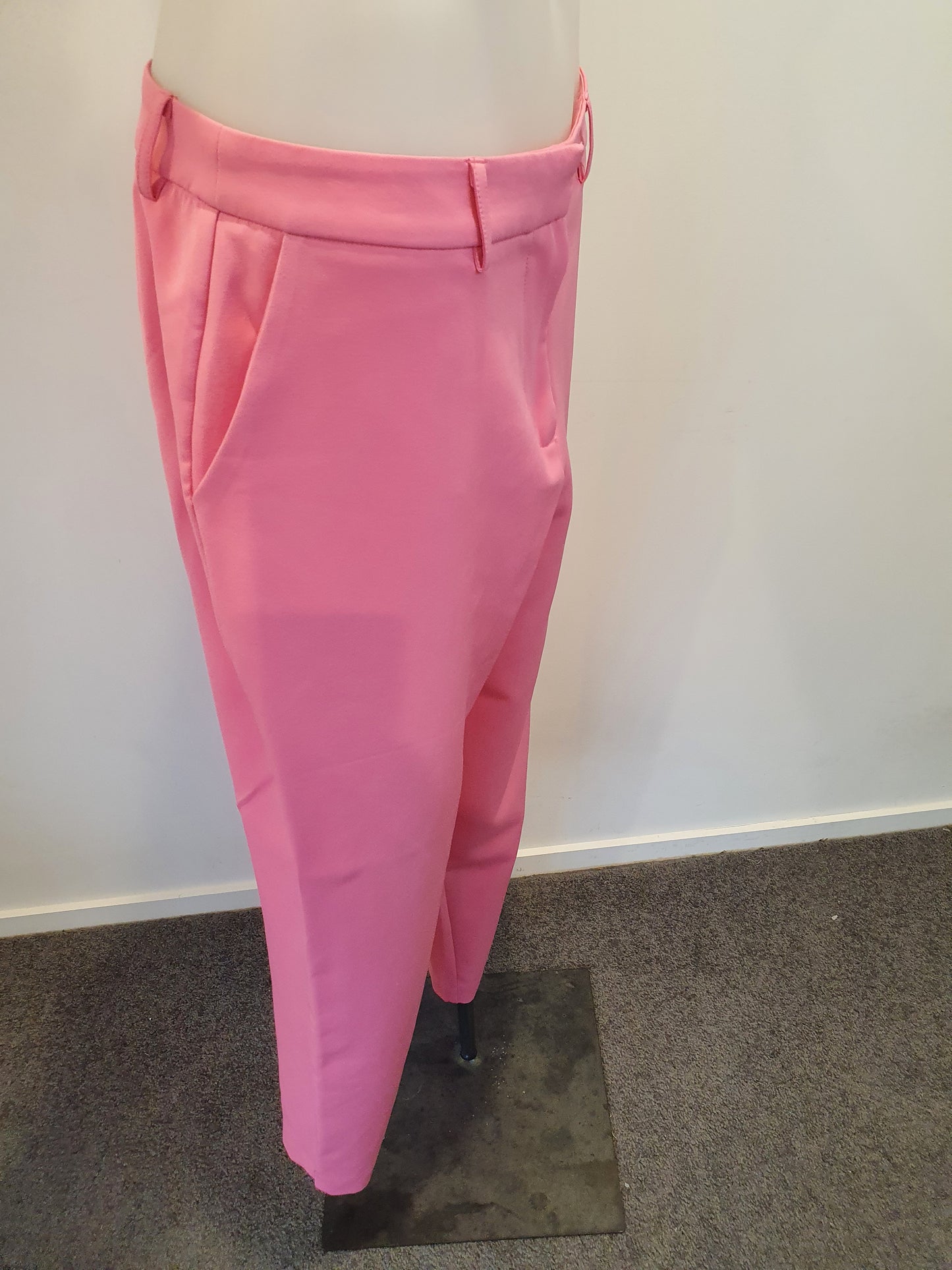 Showpo Tailored Pants - Size 14